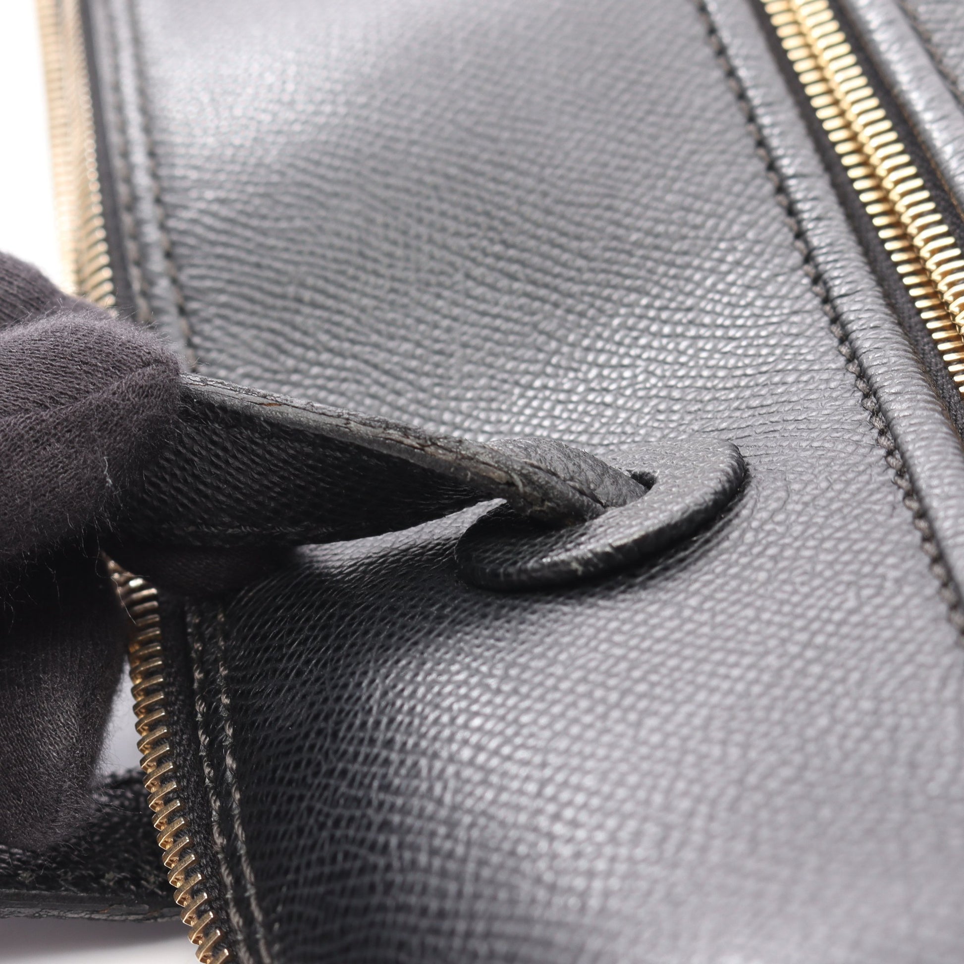 ショルダーバッグ トートバッグ キャビアスキン ブラック ゴールド金具 シャネル バッグ CHANEL