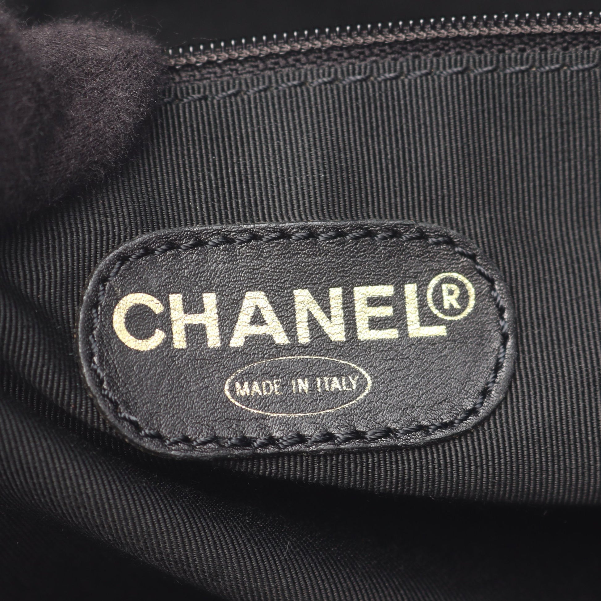 ショルダーバッグ トートバッグ キャビアスキン ブラック ゴールド金具 シャネル バッグ CHANEL