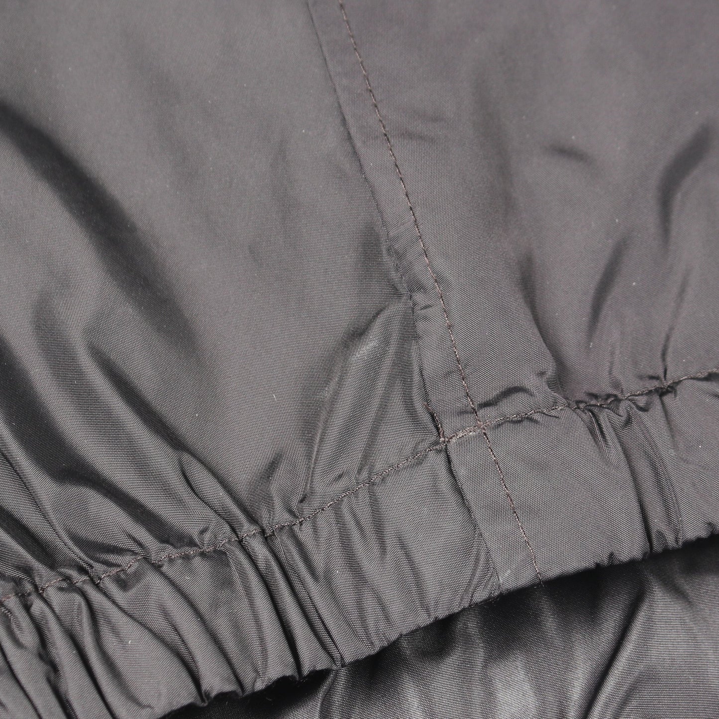 BOISSAARD フード付き ジャケット ナイロン ブラック モンクレール アウター MONCLER