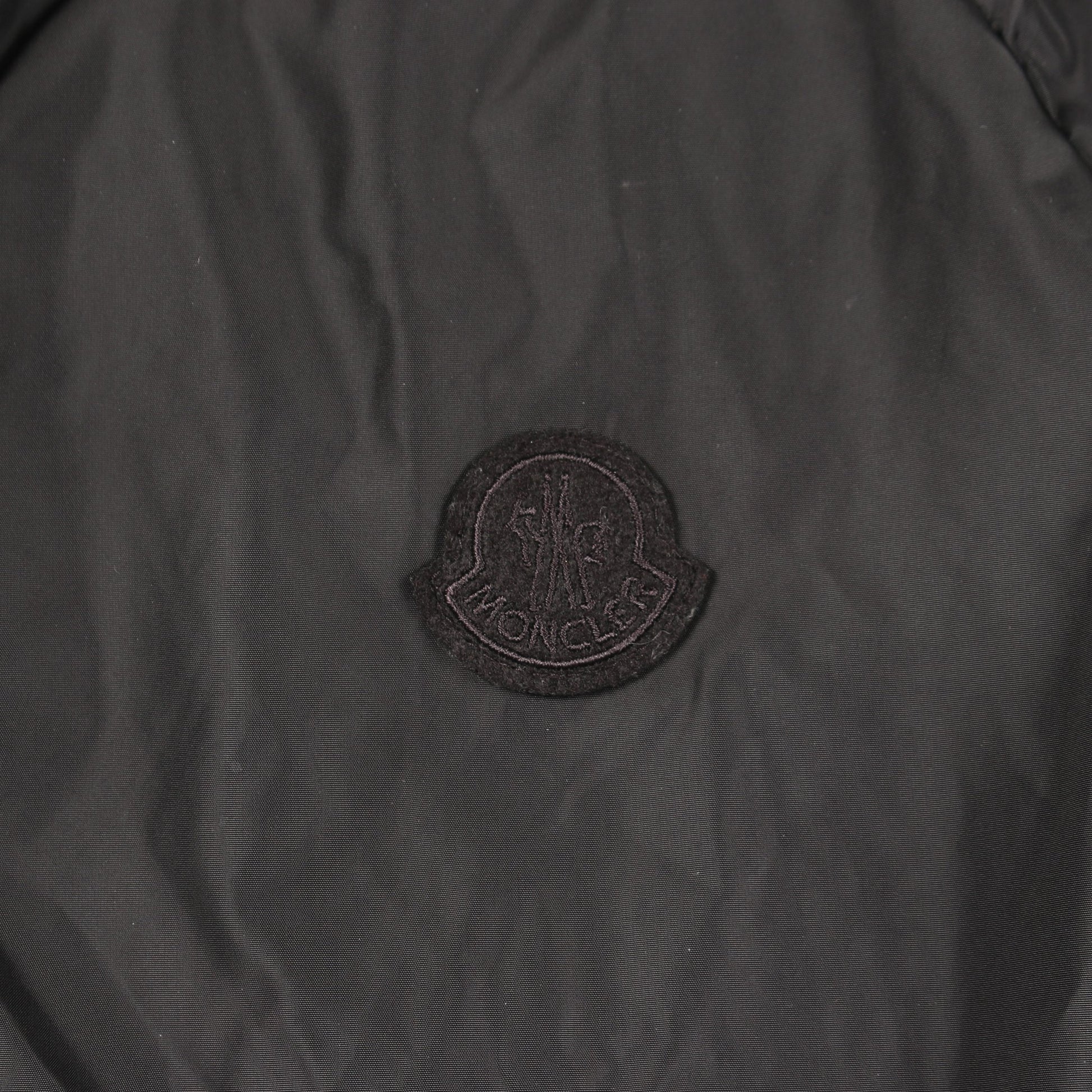 BOISSAARD フード付き ジャケット ナイロン ブラック モンクレール アウター MONCLER