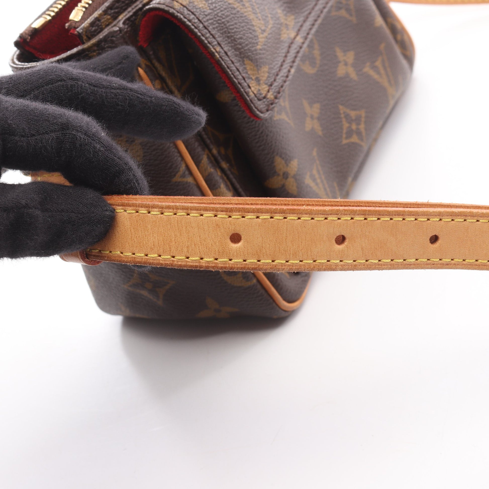 ヴィバシテPM モノグラム ショルダーバッグ PVC レザー ブラウン ルイヴィトン バッグ LOUIS VUITTON