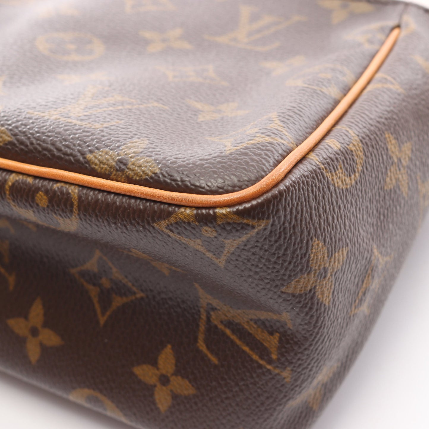 ヴィバシテPM モノグラム ショルダーバッグ PVC レザー ブラウン ルイヴィトン バッグ LOUIS VUITTON