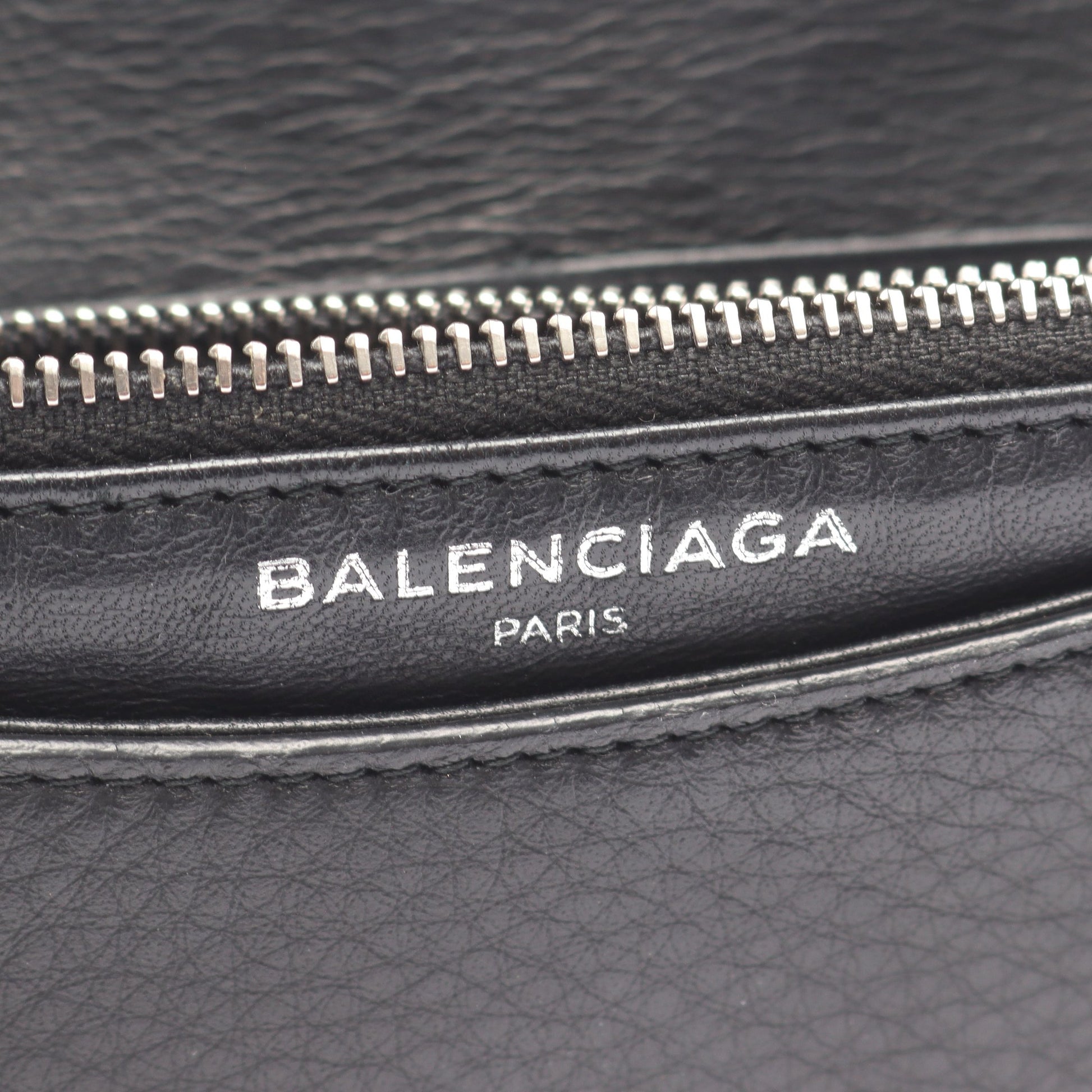 エブリデイ チェーンショルダーバッグ レザー ブラック バレンシアガ バッグ BALENCIAGA