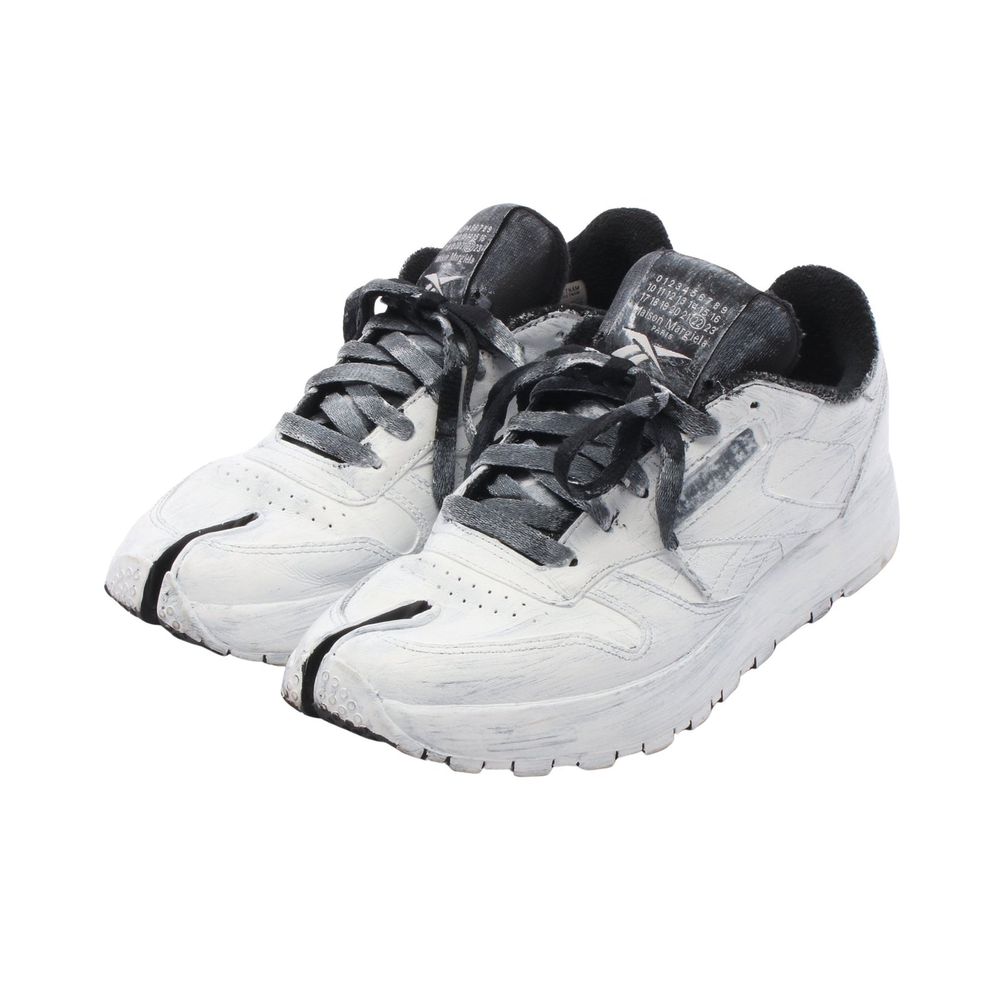 Maison Margiela 22 × Reebok CLASSIC LETHER TABI BIANCHETTO スニーカー レザー ホワイト メゾンマルジェラ22 シューズ Maison Margiela 22