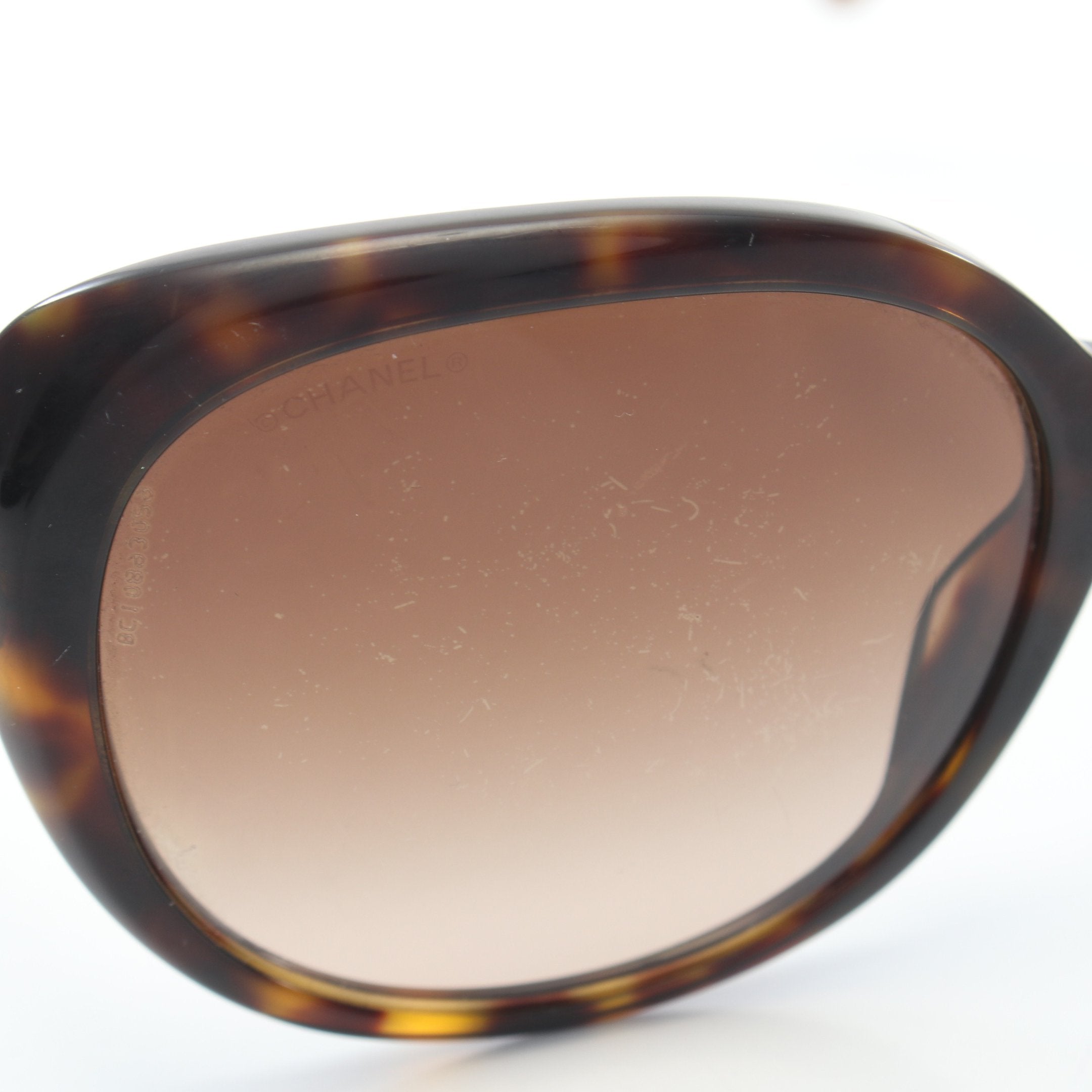 希少 シャネル サングラス ココマーク ラップアラウンド ダークブラウン ココマーク サングラス ダークブラウン ベージュ シャネル – RECLO
