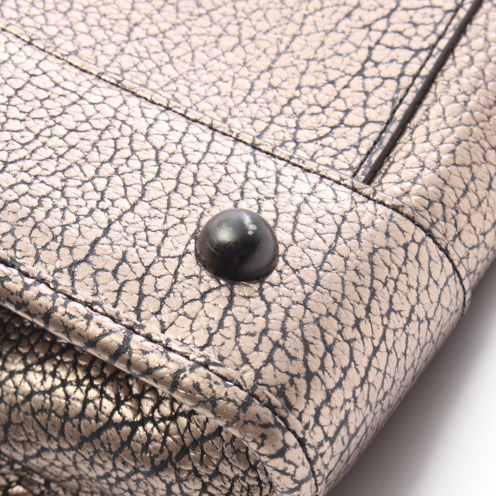 アマソナ36 メタリック ハンドバッグ レザー ゴールド ロエベ バッグ LOEWE