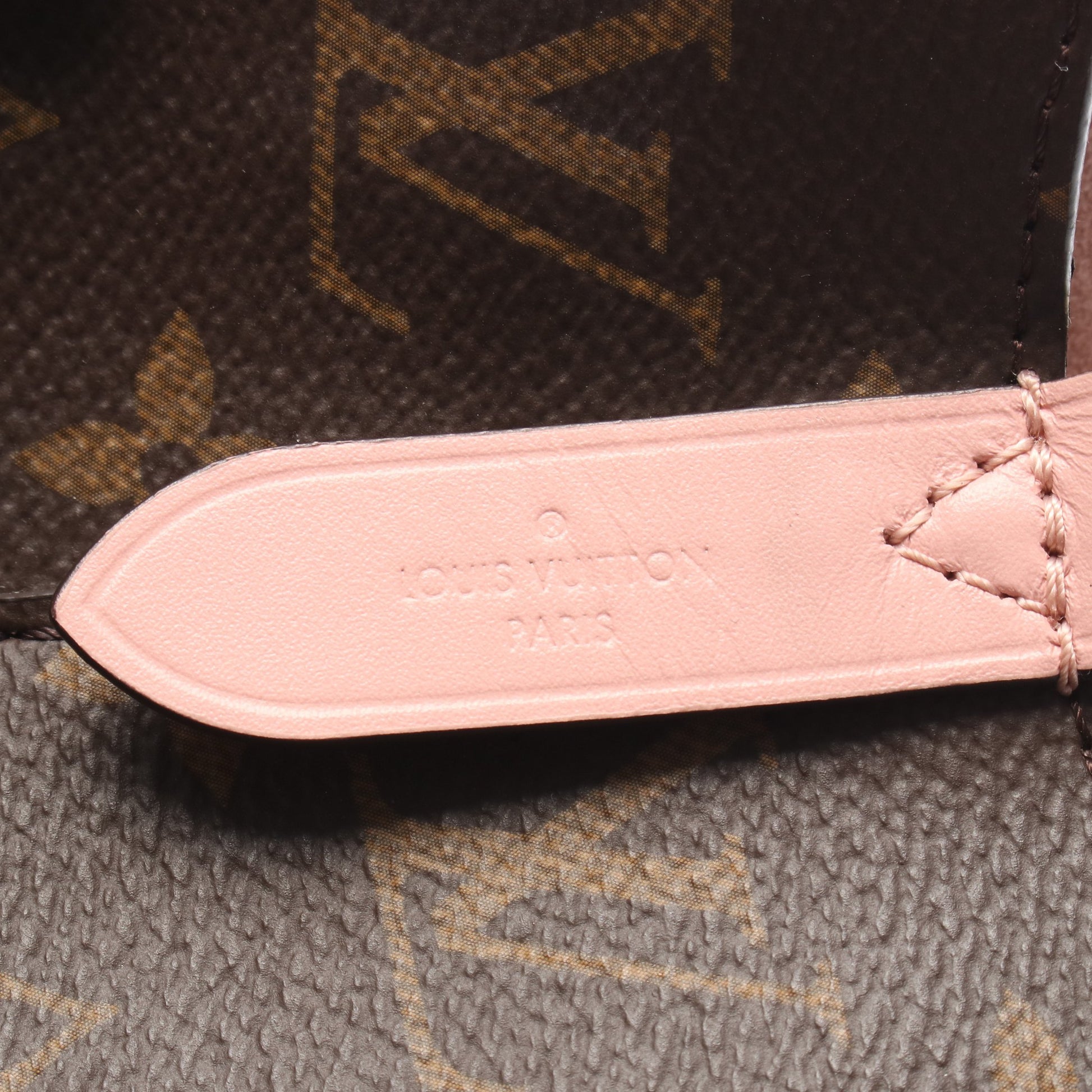 ネオノエ モノグラム ローズプードル ショルダーバッグ PVC レザー ブラウン ライトピンク ルイヴィトン バッグ LOUIS VUITTON