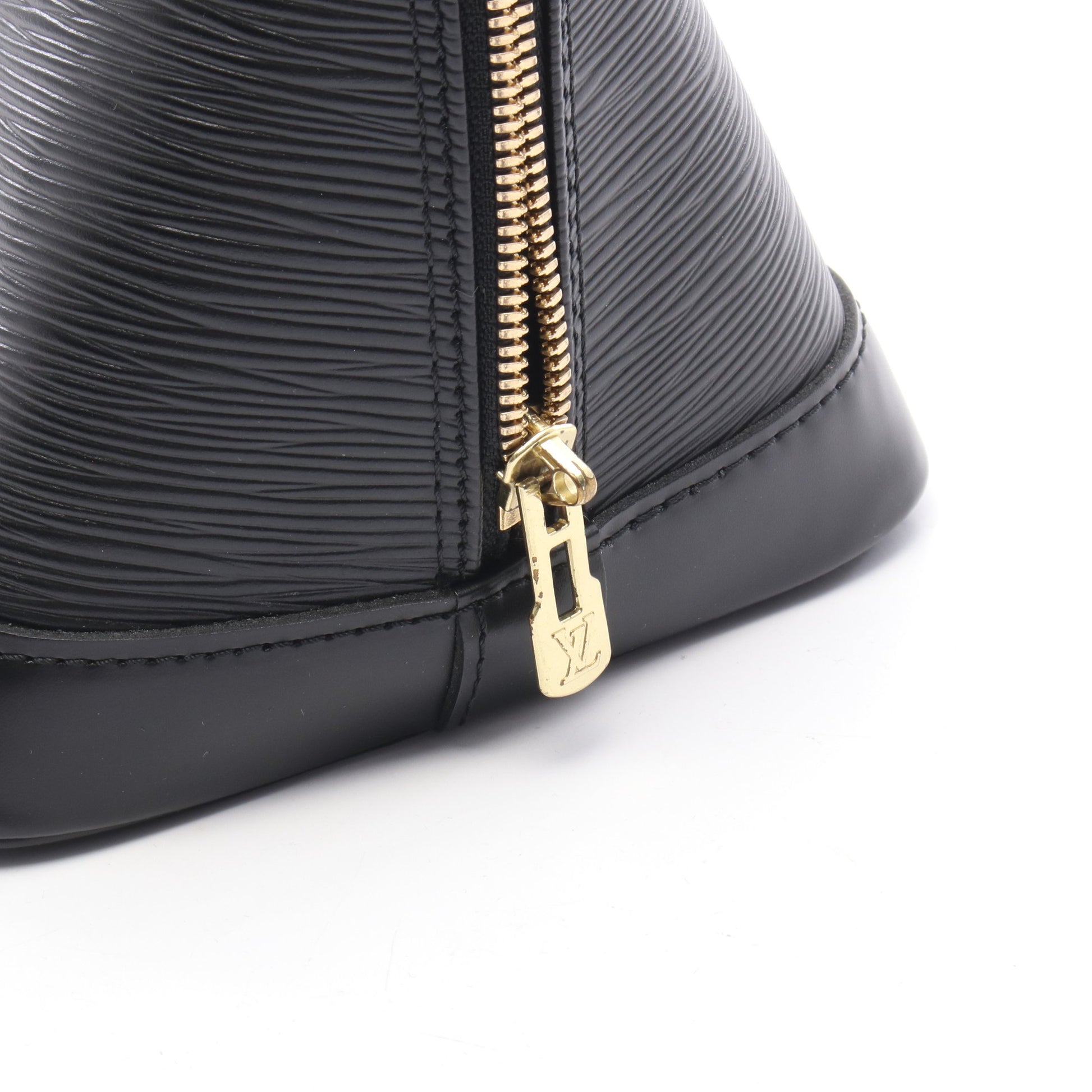 アルマ エピ ノワール ハンドバッグ レザー ブラック ルイヴィトン バッグ LOUIS VUITTON