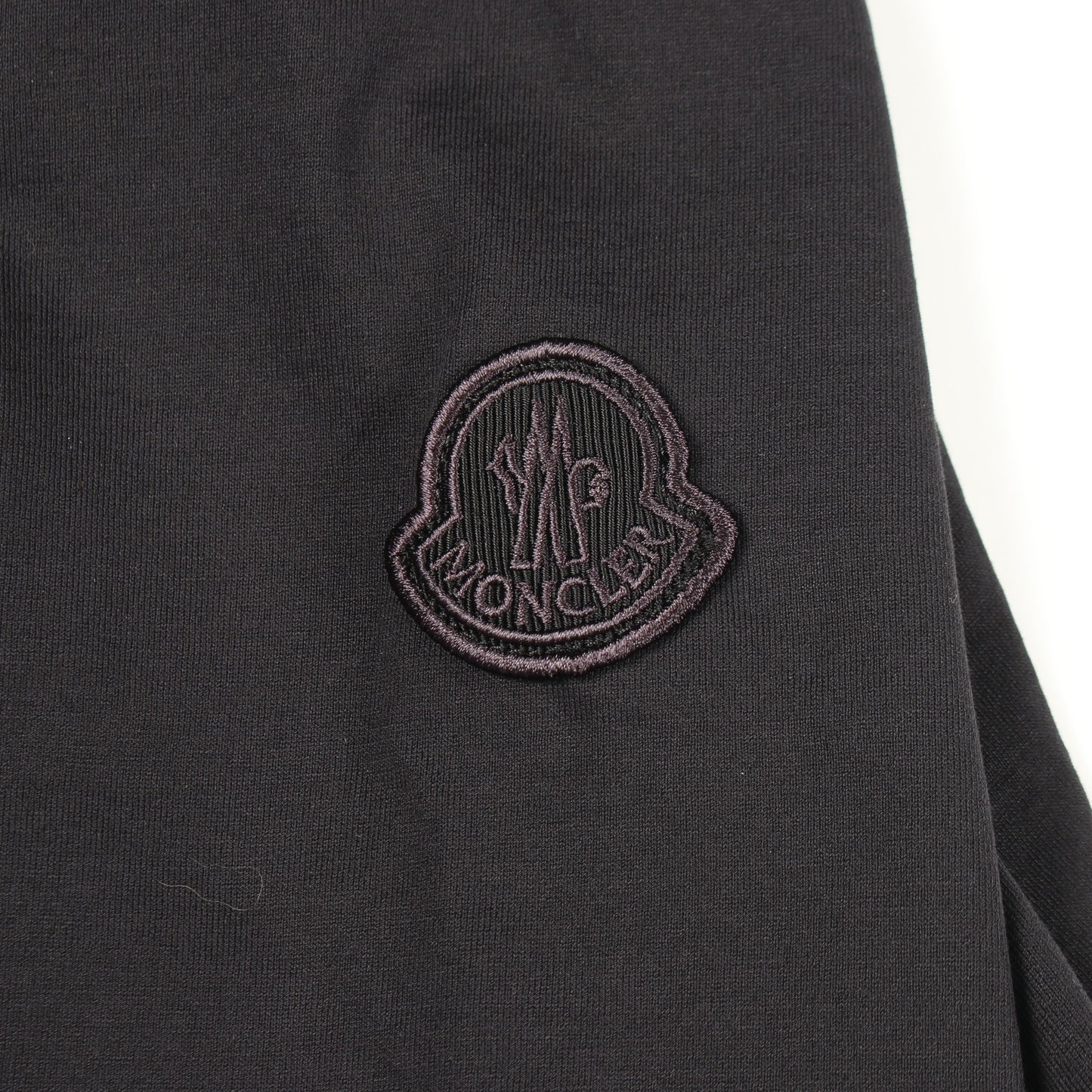 スパンコールロゴ クロップド 半袖Tシャツ コットン ブラック モンクレール トップス MONCLER