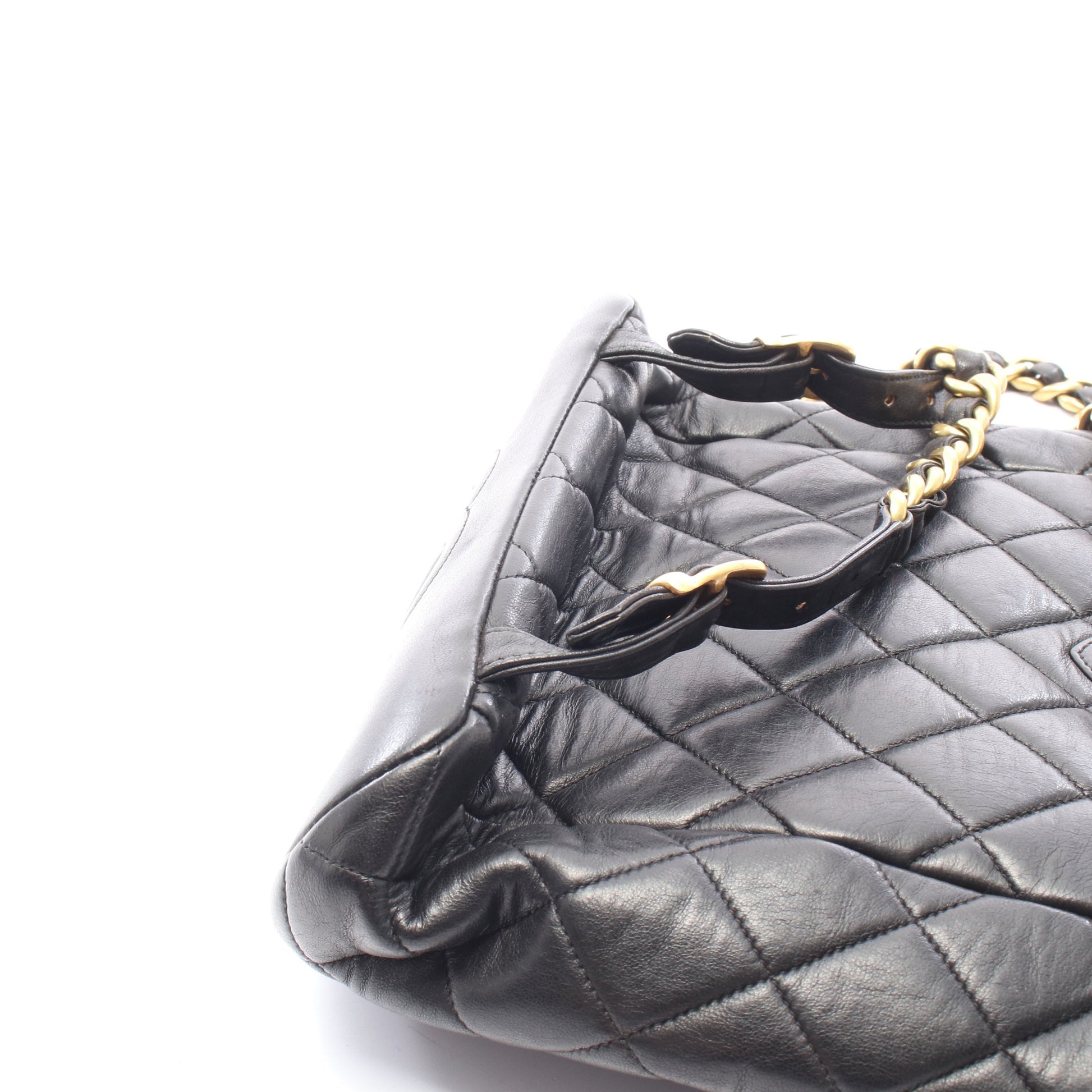 マトラッセ バックパック リュックサック ラムスキン ブラック ゴールド金具 シャネル バッグ CHANEL