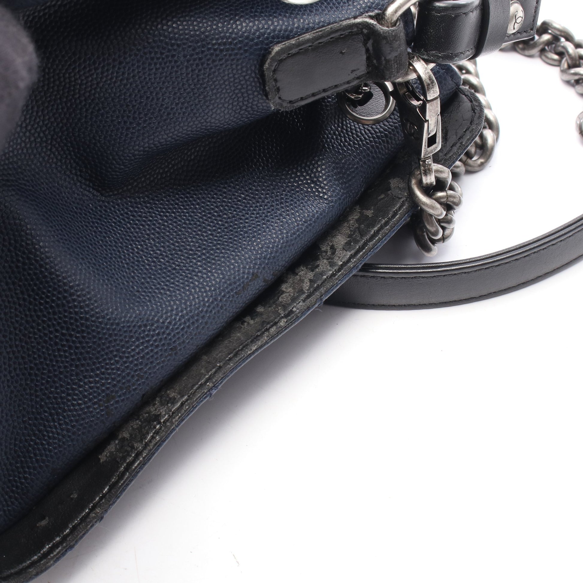 CCバケット マトラッセ 2WAY ハンドバッグ キャビアスキン レザー ネイビー ブラック シルバー金具 シャネル バッグ CHANEL