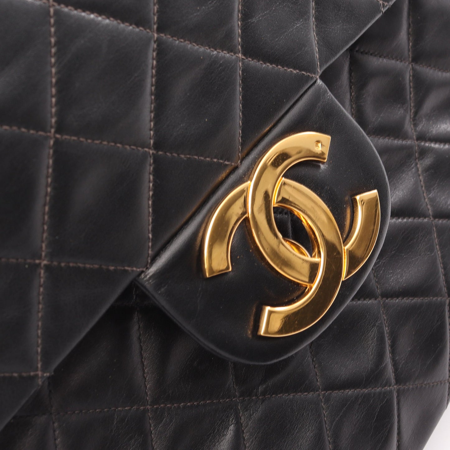 デカマトラッセ34 Wチェーンショルダーバッグ ラムスキン ブラック ゴールド金具 ヴィンテージ シャネル バッグ CHANEL