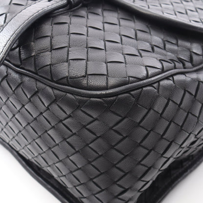 イントレチャート メッセンジャーバッグ ショルダーバッグ レザー ブラック ボッテガヴェネタ バッグ BOTTEGA VENETA