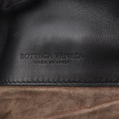 イントレチャート メッセンジャーバッグ ショルダーバッグ レザー ブラック ボッテガヴェネタ バッグ BOTTEGA VENETA