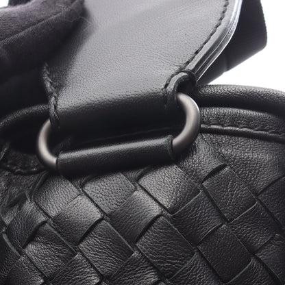 イントレチャート メッセンジャーバッグ ショルダーバッグ レザー ブラック ボッテガヴェネタ バッグ BOTTEGA VENETA
