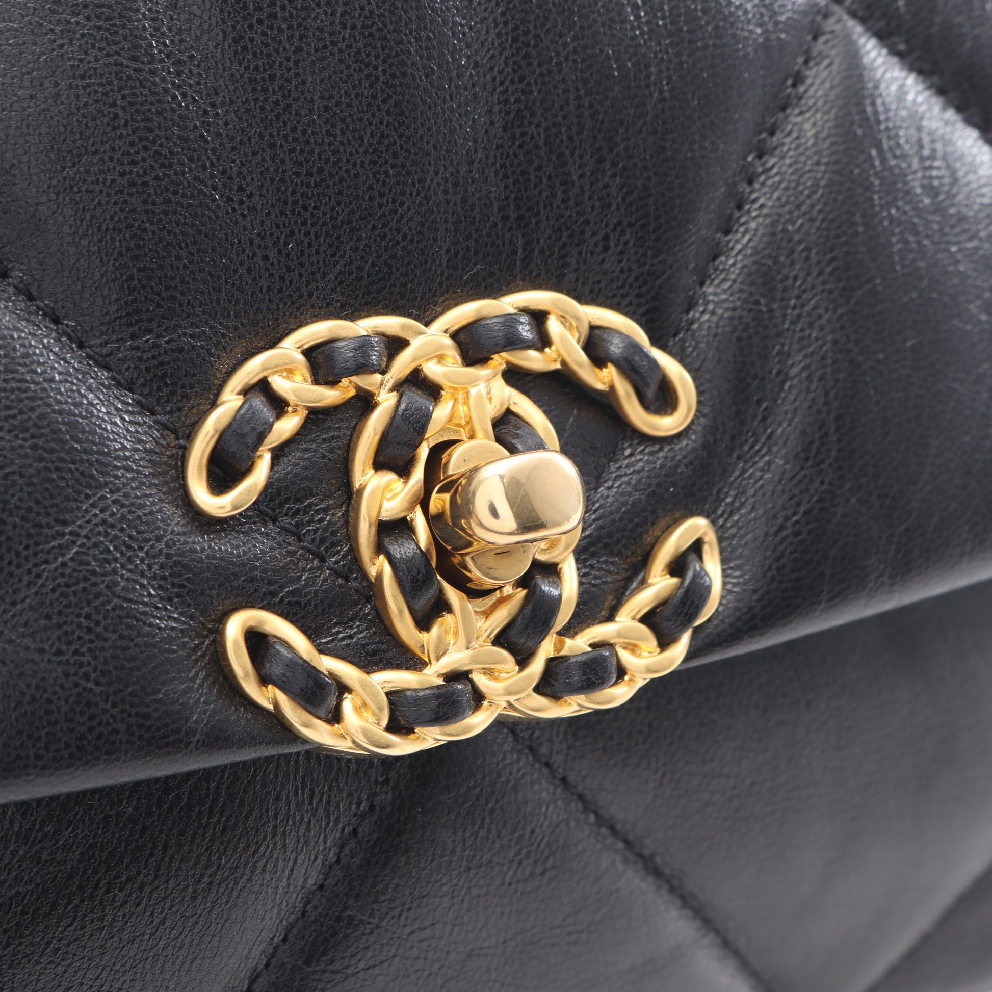 19 ディズヌフ マトラッセ チェーンショルダーバッグ レザー ブラック コンビ金具 シャネル バッグ CHANEL