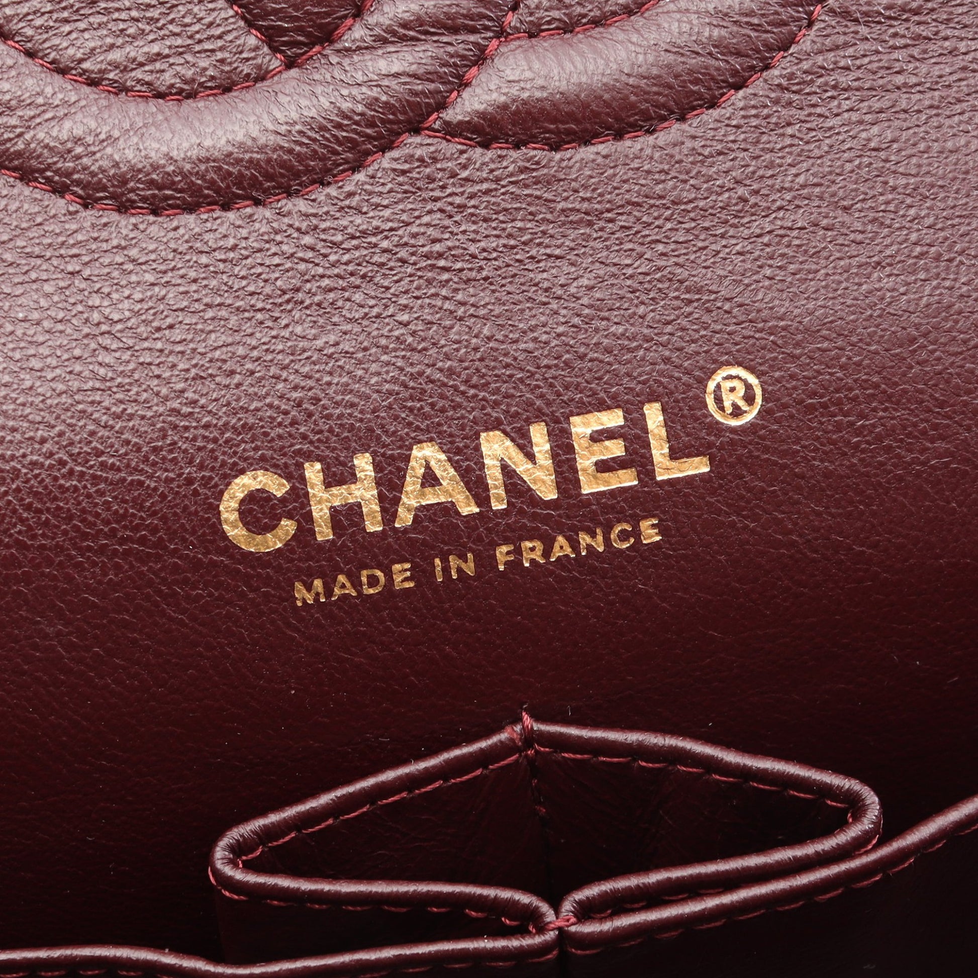マトラッセ Wフラップ Wチェーンショルダーバッグ キャビアスキン ブラック ゴールド金具 シャネル バッグ CHANEL
