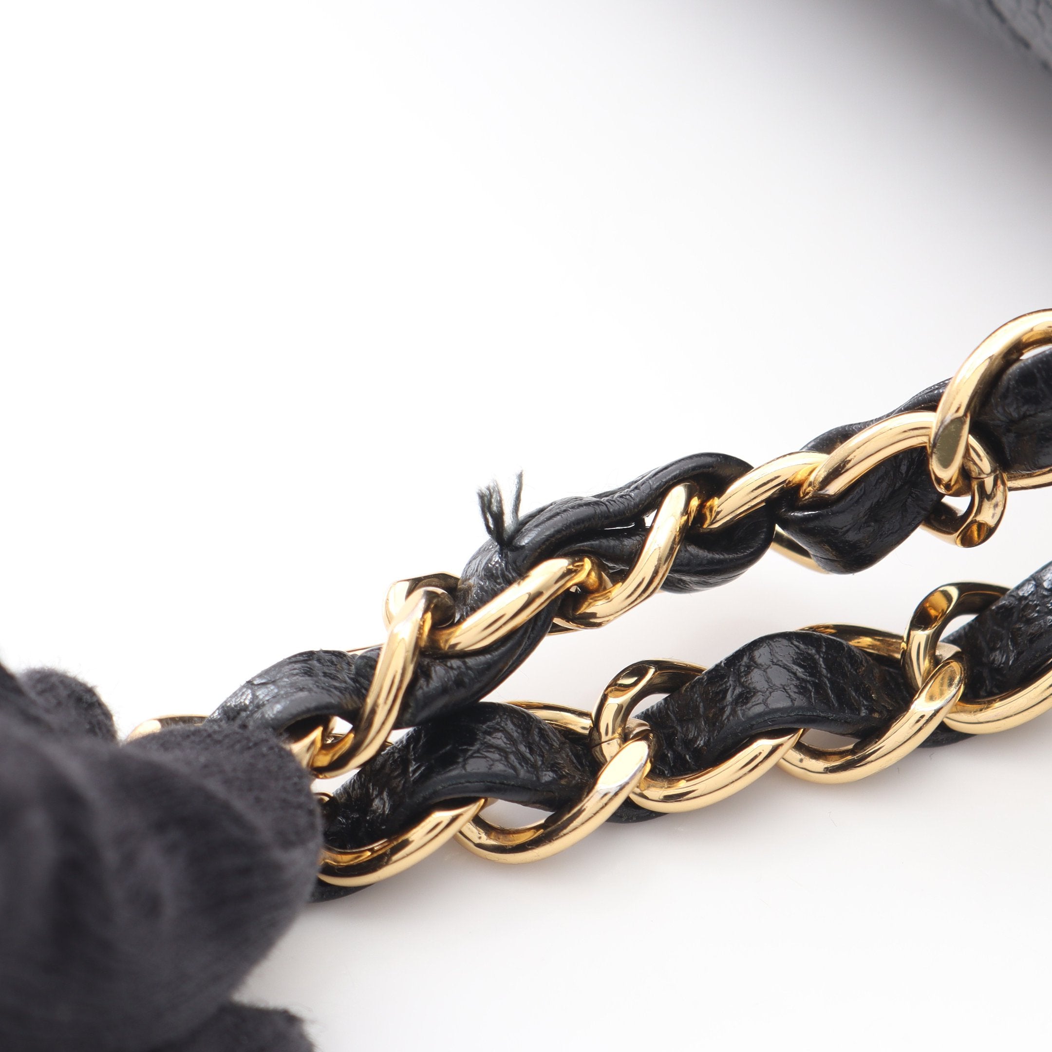 ★SALE【5fb2019】シャネル ショルダーバッグ マトラッセ Wフラップ Wチェーン キャビアスキン ブラック ゴールド金具【中古】レディース マトラッセ Wフラップ Wチェーンショルダーバッグ キャビアスキン