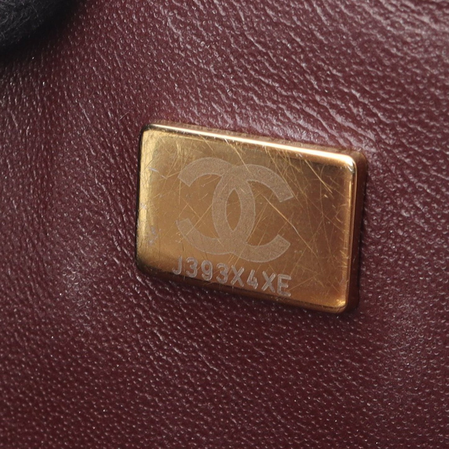 マトラッセ Wフラップ Wチェーンショルダーバッグ キャビアスキン ブラック ゴールド金具 シャネル バッグ CHANEL