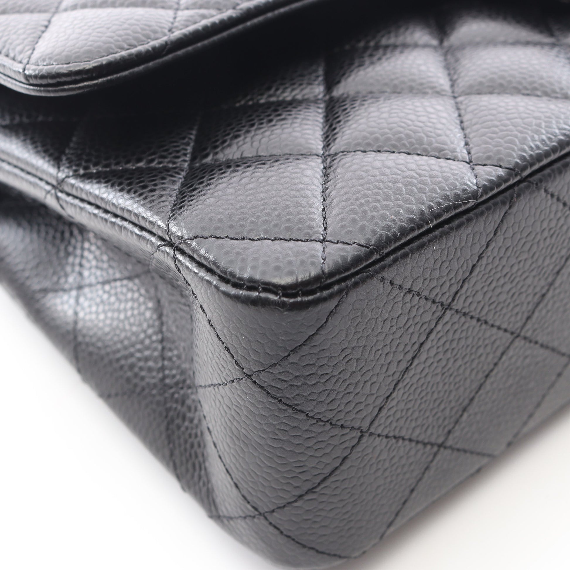 マトラッセ Wフラップ Wチェーンショルダーバッグ キャビアスキン ブラック シルバー金具 シャネル バッグ CHANEL
