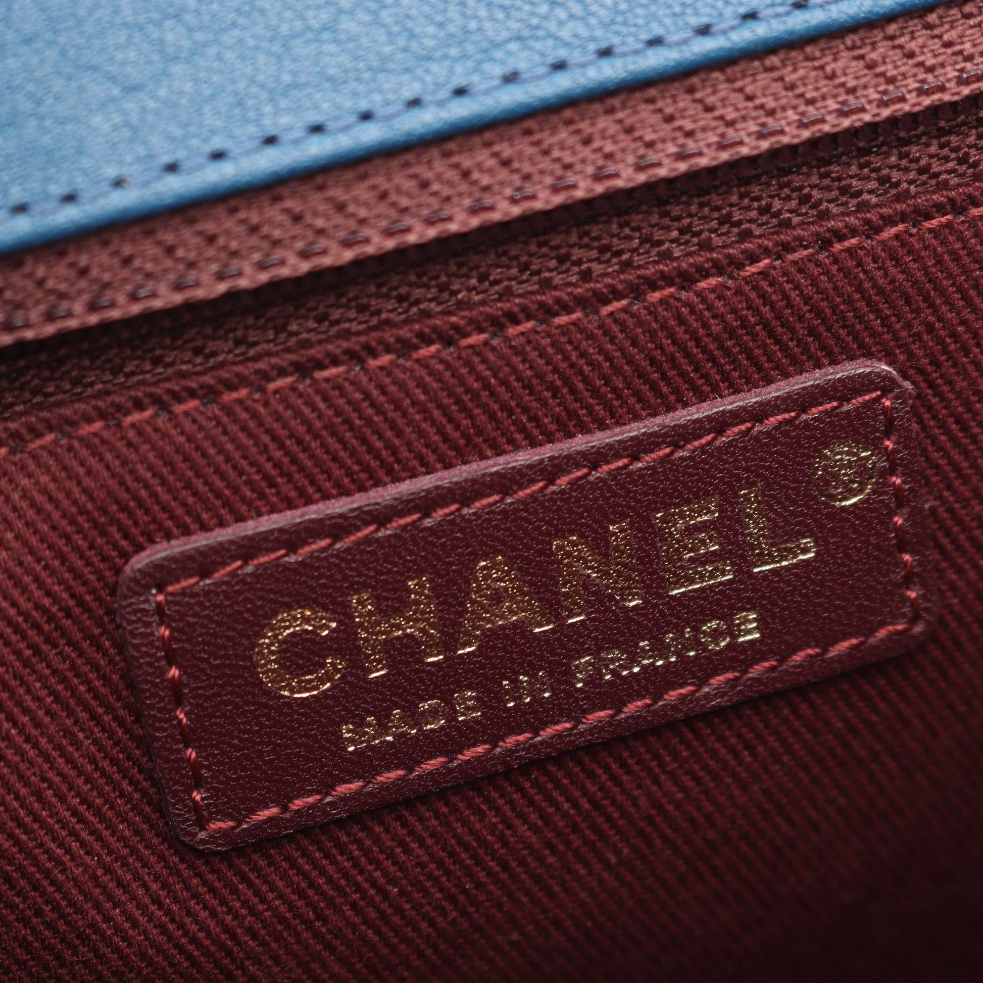 マトラッセ チェーンショルダーバッグ キャビアスキン ブルー ゴールド金具 シャネル バッグ CHANEL