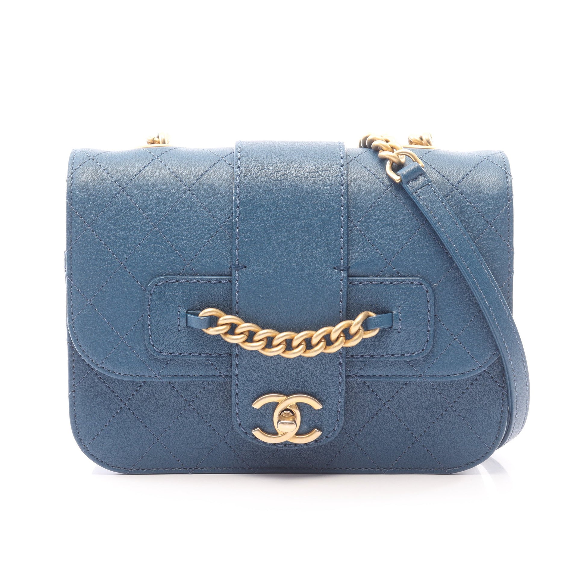 マトラッセ チェーンショルダーバッグ キャビアスキン ブルー ゴールド金具 シャネル バッグ CHANEL