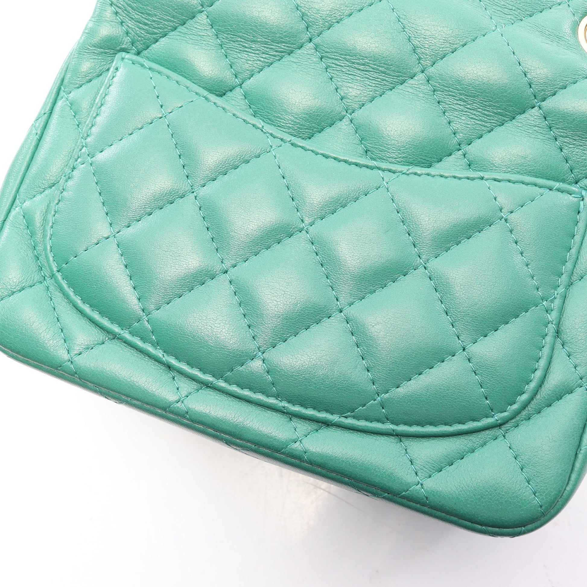 ミニマトラッセ チェーンショルダーバッグ ラムスキン グリーン ゴールド金具 シャネル バッグ CHANEL