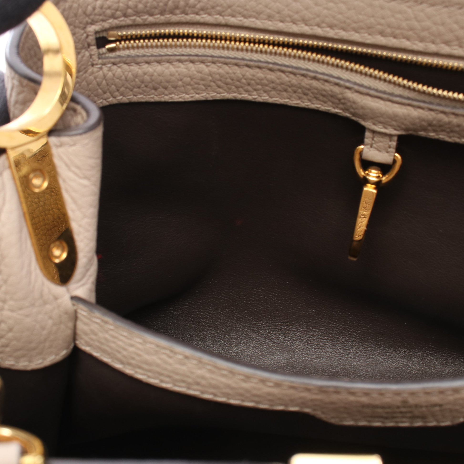 カプシーヌMM ガレ ハンドバッグ トリヨンレザー ベージュ ルイヴィトン バッグ LOUIS VUITTON