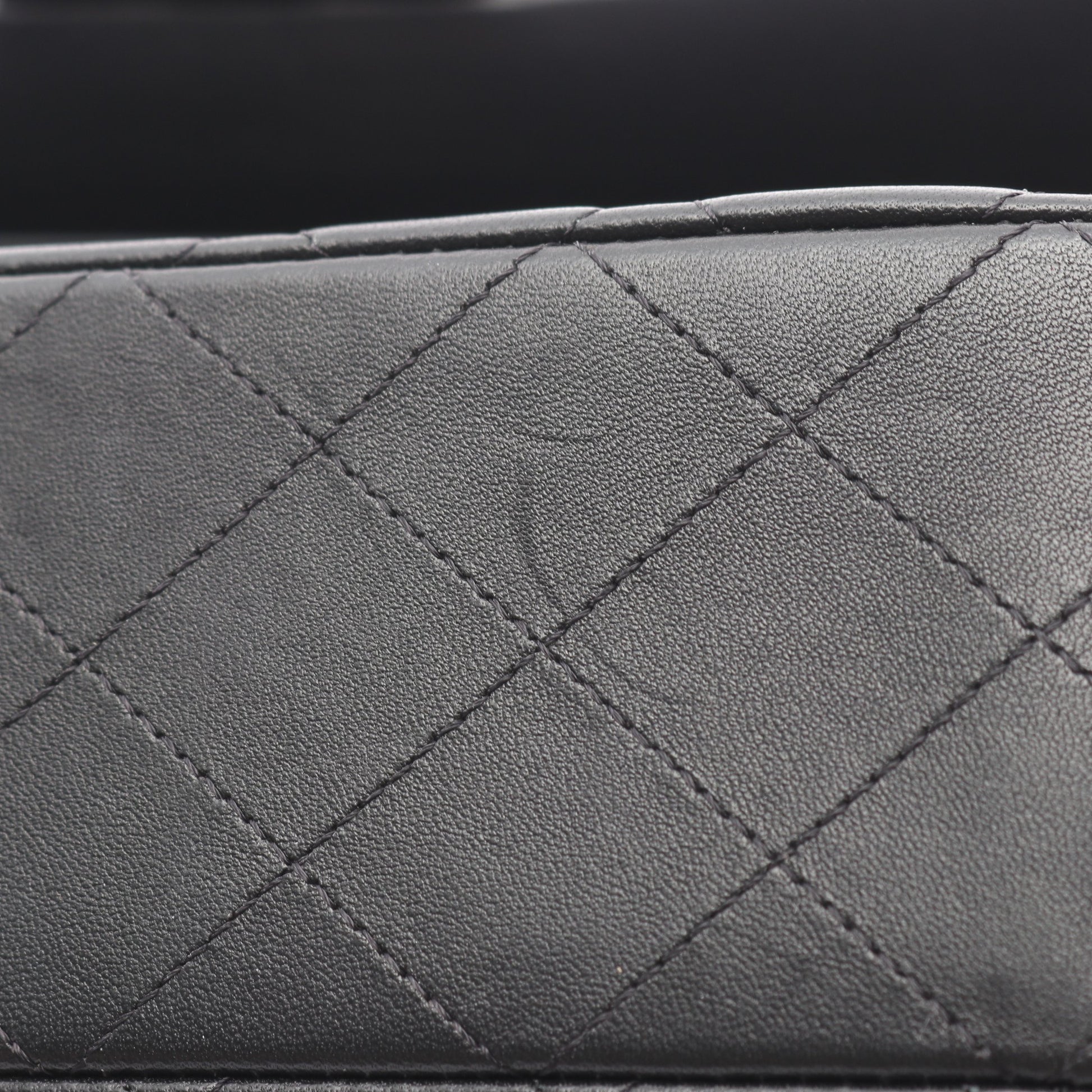 マトラッセ Wフラップ ピンクゴールド金具 Wチェーンショルダーバッグ ラムスキン ブラック シャネル バッグ CHANEL