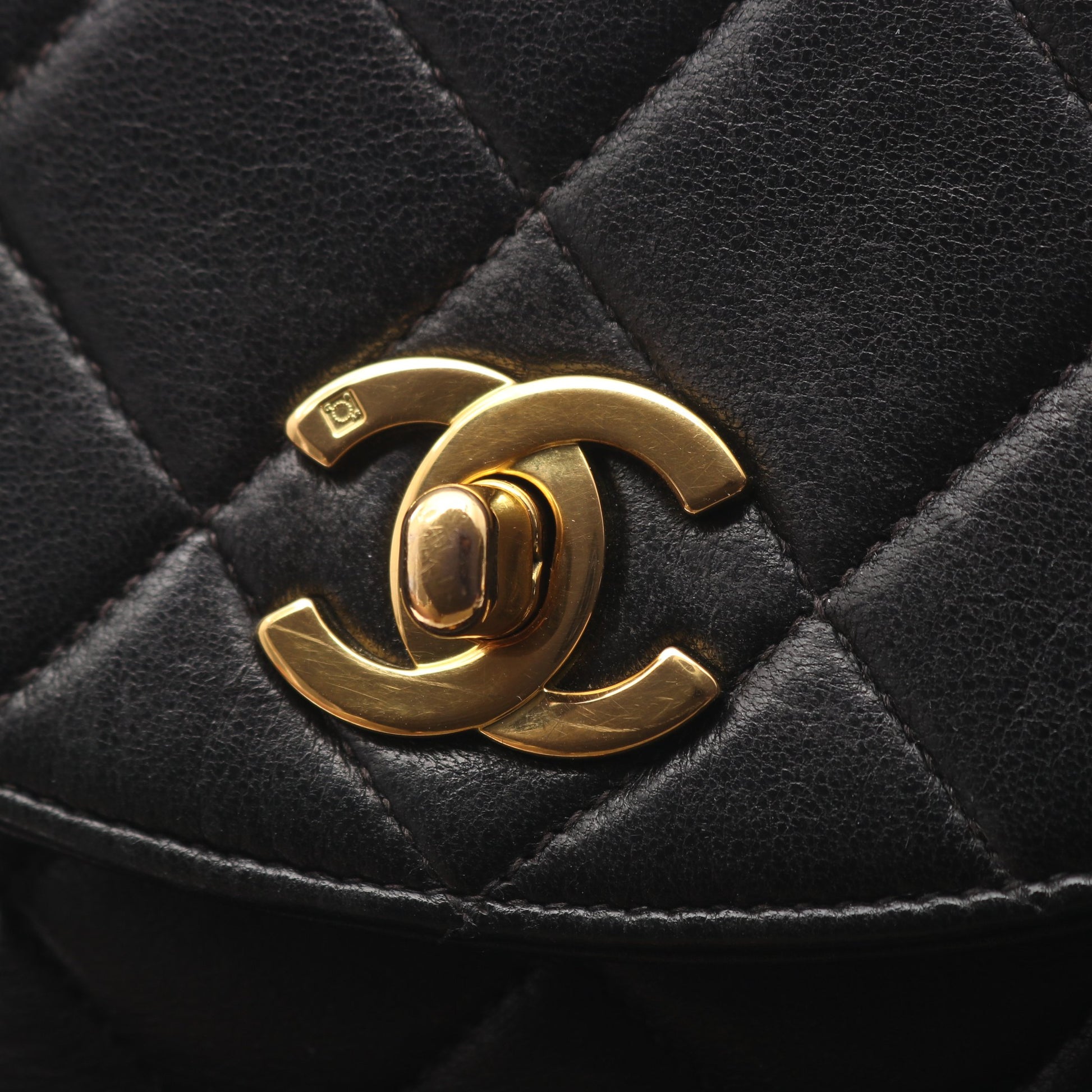 マトラッセ バックパック リュックサック ラムスキン ブラック ゴールド金具 シャネル バッグ CHANEL