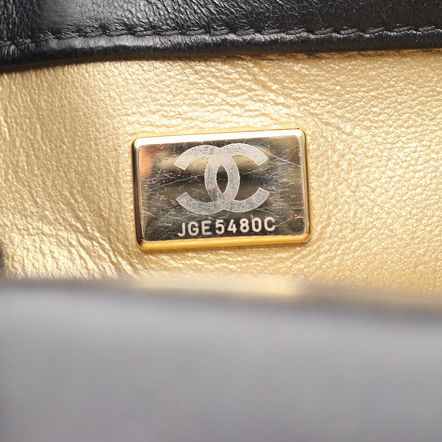 マトラッセ チェーンショルダーバッグ ラムスキン ブラック ゴールド金具 シャネル バッグ CHANEL