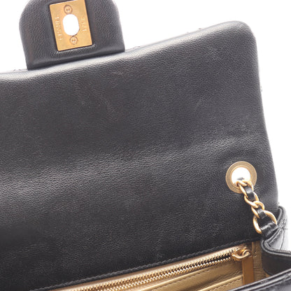 マトラッセ チェーンショルダーバッグ ラムスキン ブラック ゴールド金具 シャネル バッグ CHANEL