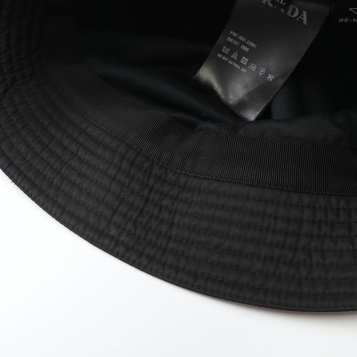 Re-Nylon バケット ハット ナイロン ブラック プラダ 財布・小物 PRADA