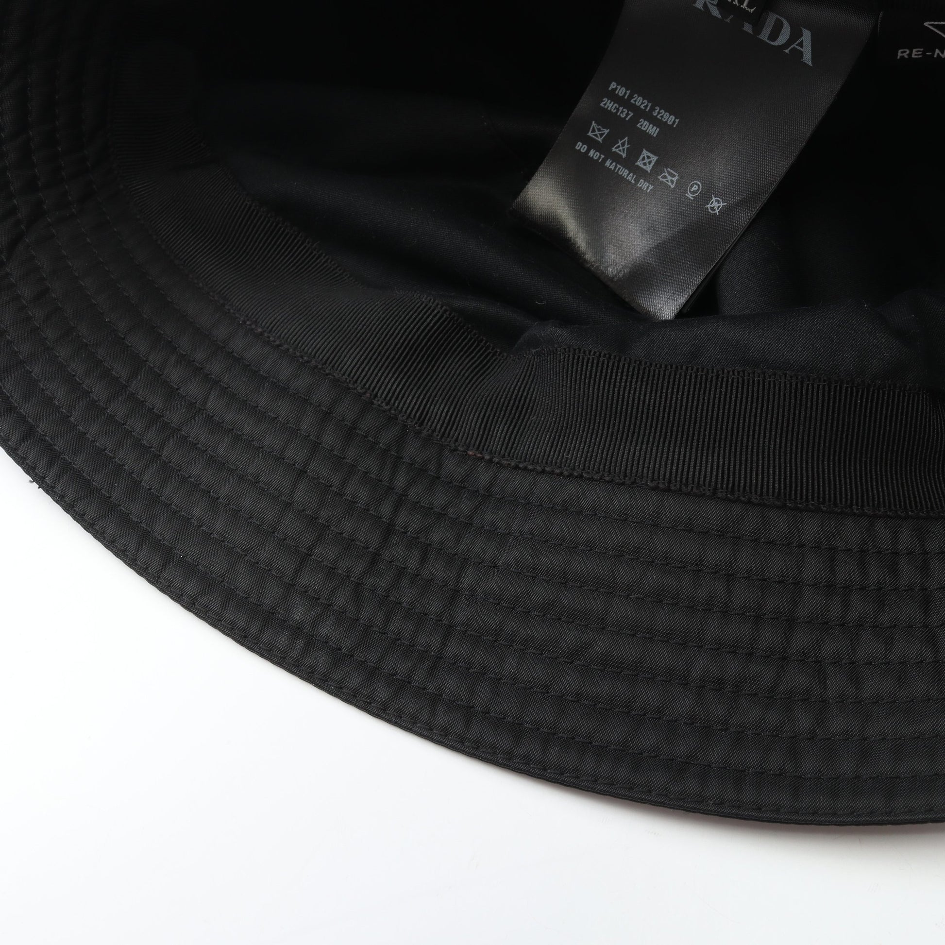 Re-Nylon バケット ハット ナイロン ブラック プラダ 財布・小物 PRADA