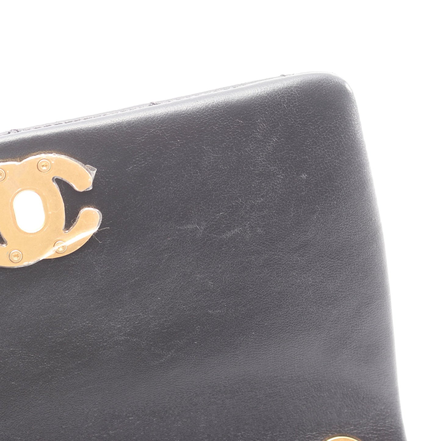 CHANEL 19 ディズヌフ マトラッセ チェーンショルダーバッグ ラムスキン ブラック ゴールド金具 シャネル バッグ CHANEL