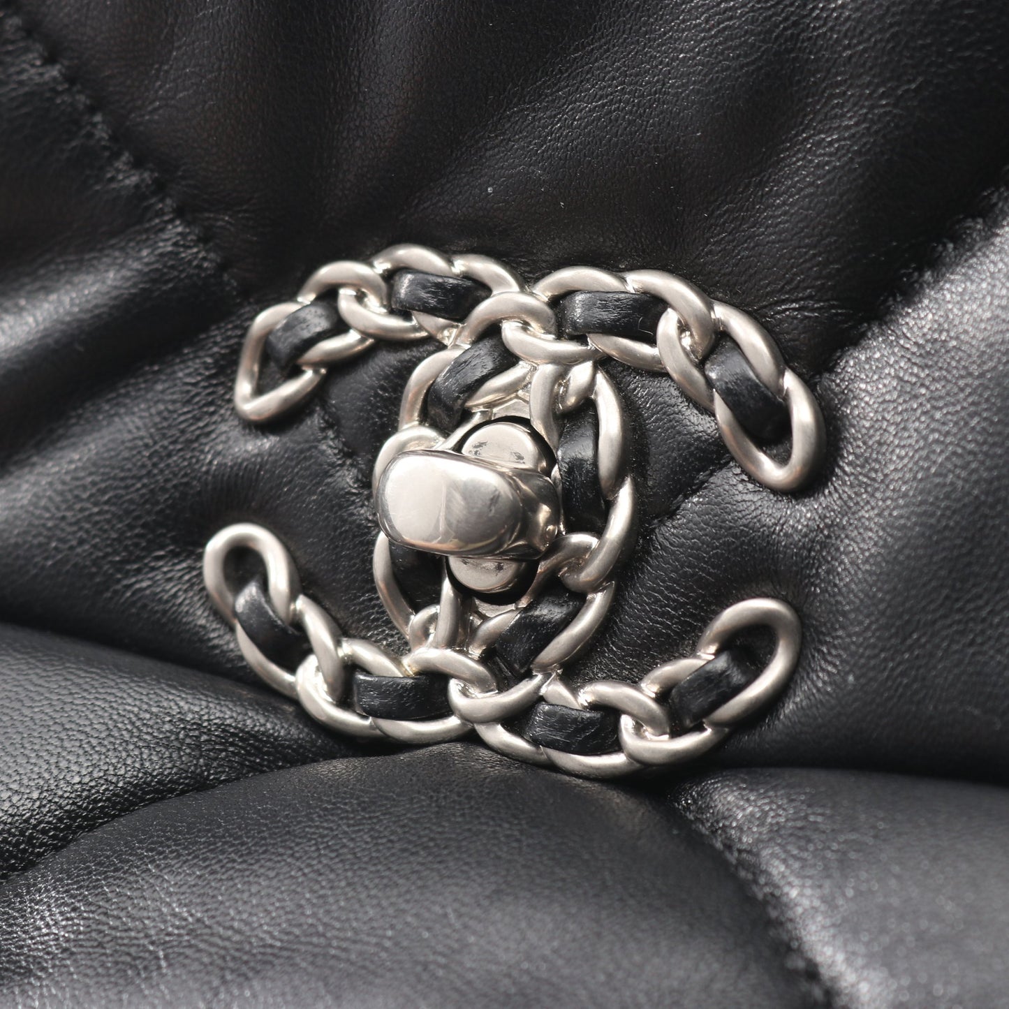 19 ディズヌフ マトラッセ コンビ金具 2WAY チェーンショルダーバッグ ラムスキン ブラック シャネル バッグ CHANEL