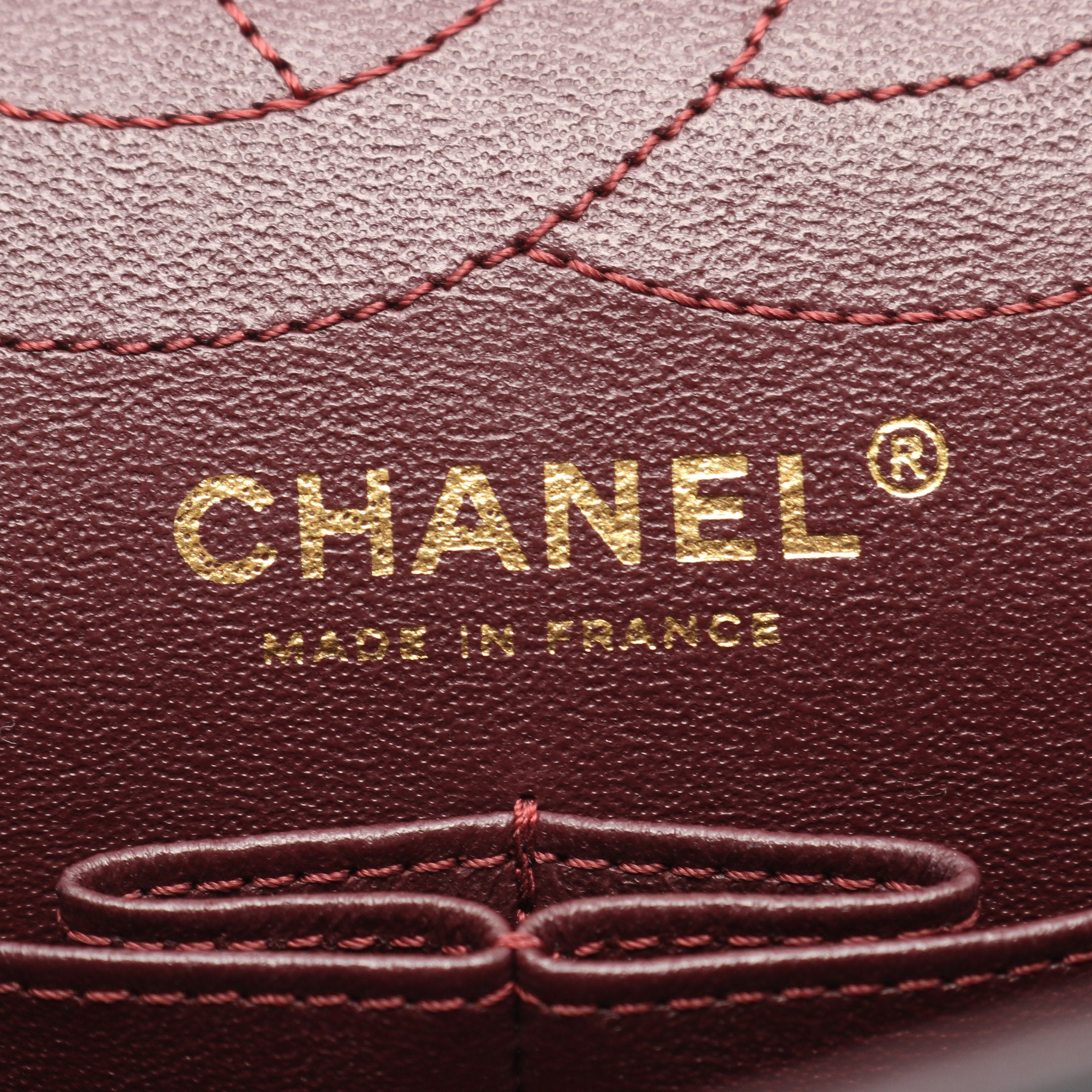 CHANEL(シャネル) ショルダーバッグ 2.55/マトラッセ ボルドー ダメージ加工/ヴィンテージゴールド金具/マドモアゼルチェーン/ダブルフラップ(二重蓋) CHANEL 2.55 シャネル バッグ レディース チェーンショルダーバッグ