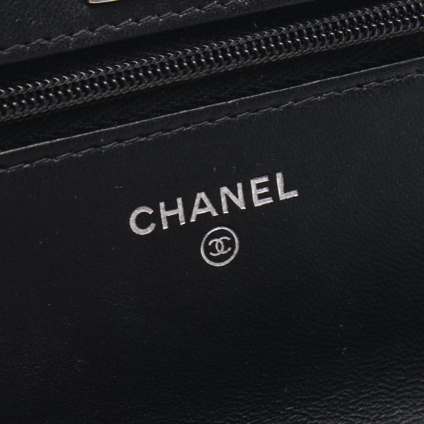 マトラッセ トップハンドル 2WAY チェーンウォレット ラムスキン ブラック シルバー金具 シャネル バッグ CHANEL