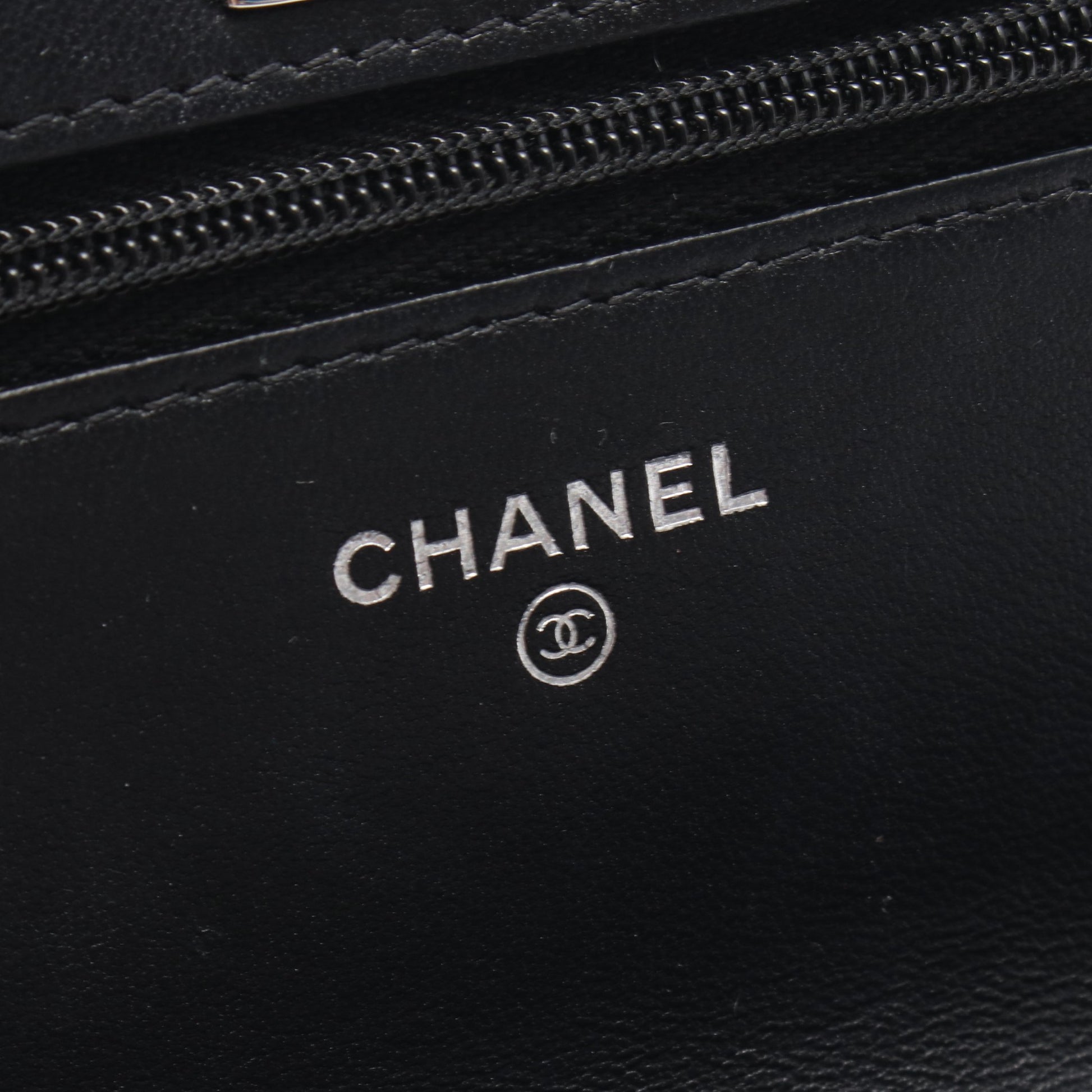 マトラッセ トップハンドル 2WAY チェーンウォレット ラムスキン ブラック シルバー金具 シャネル バッグ CHANEL
