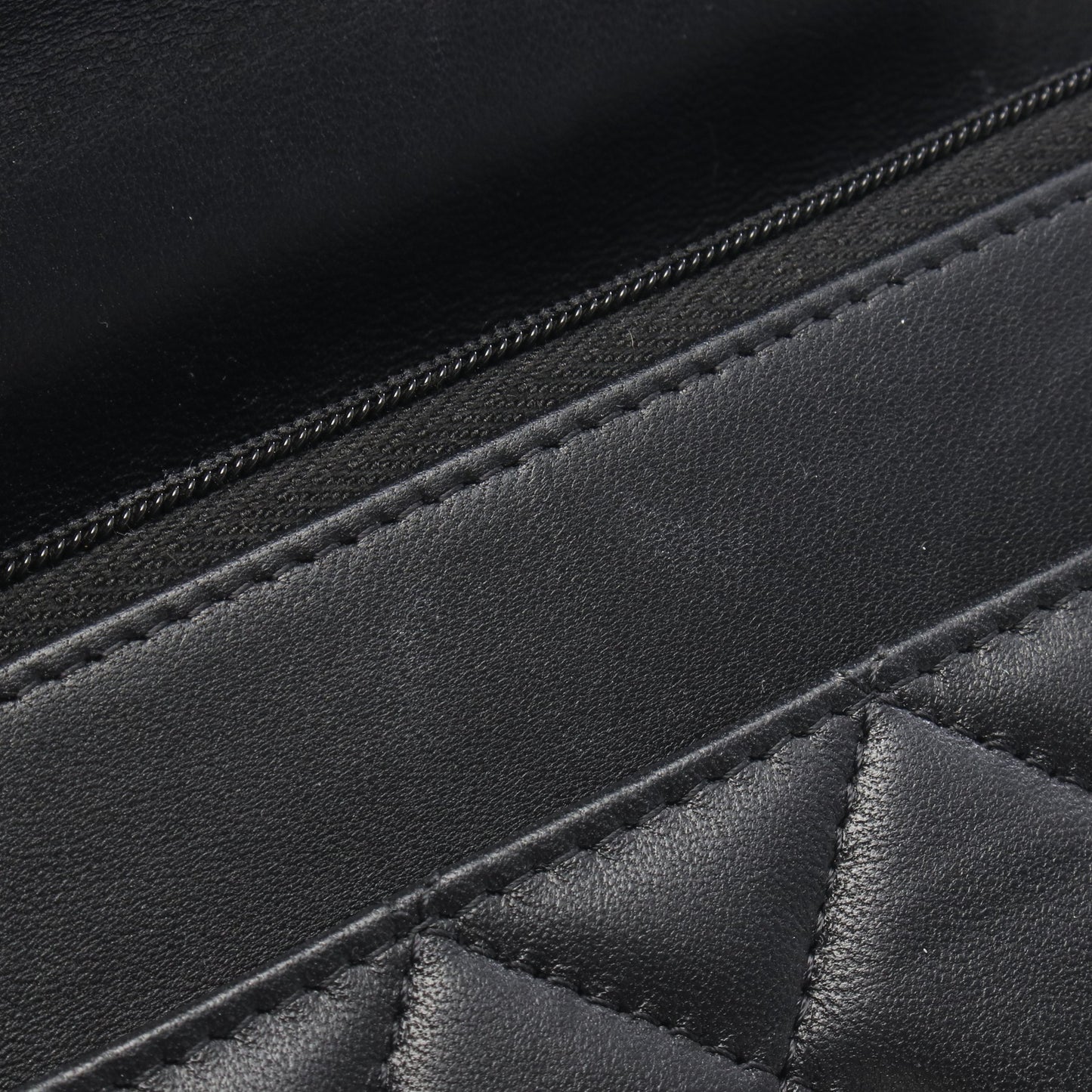 マトラッセ トップハンドル 2WAY チェーンウォレット ラムスキン ブラック シルバー金具 シャネル バッグ CHANEL