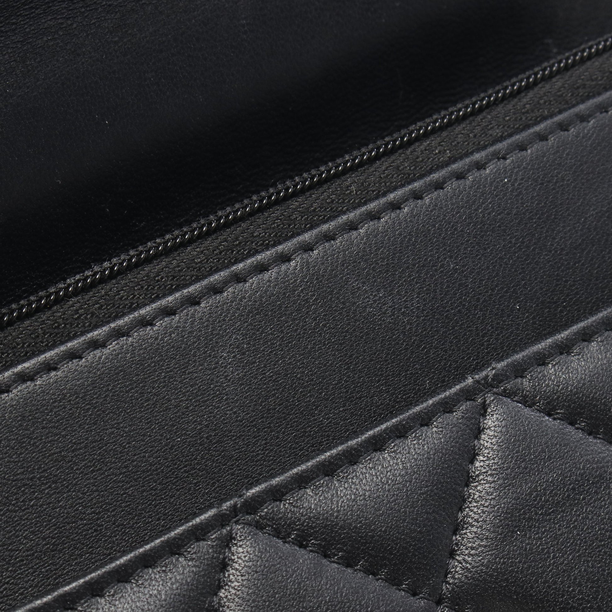 マトラッセ トップハンドル 2WAY チェーンウォレット ラムスキン ブラック シルバー金具 シャネル バッグ CHANEL