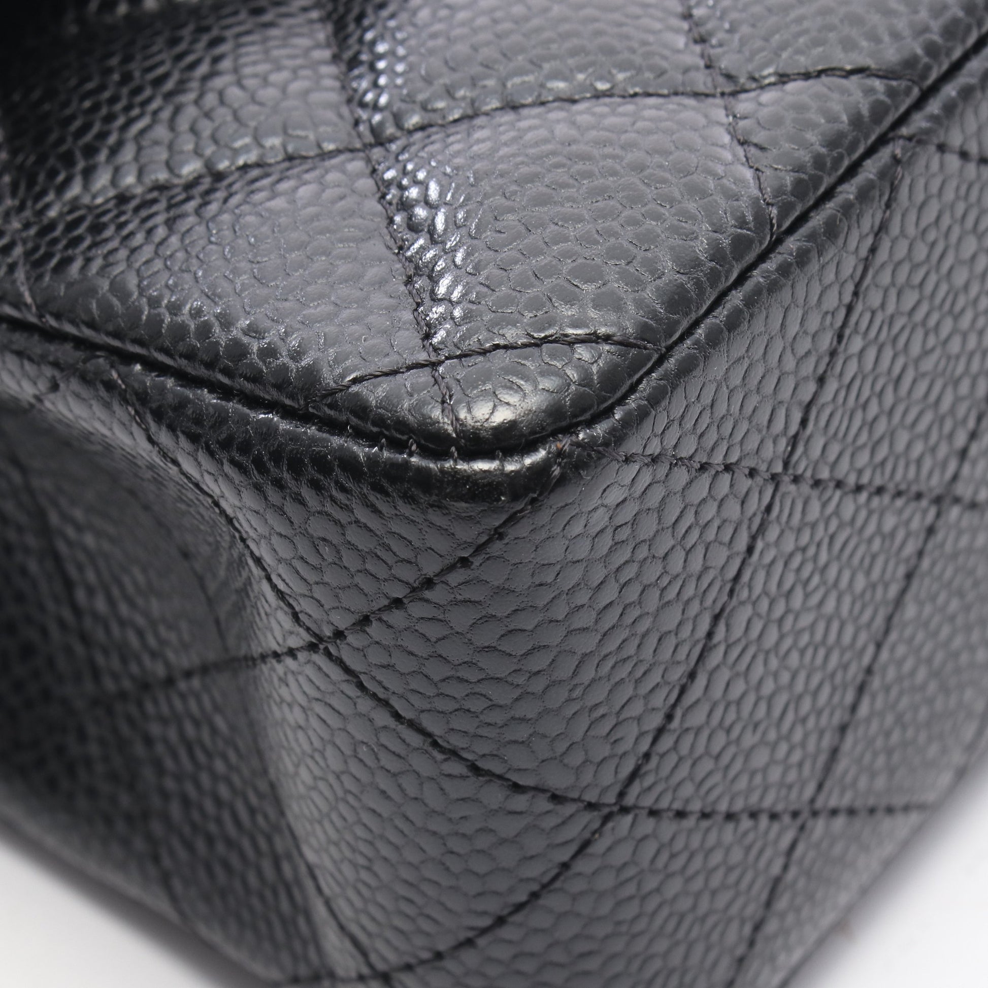 マトラッセ Wフラップ Wチェーンショルダーバッグ キャビアスキン ブラック ゴールド金具 シャネル バッグ CHANEL
