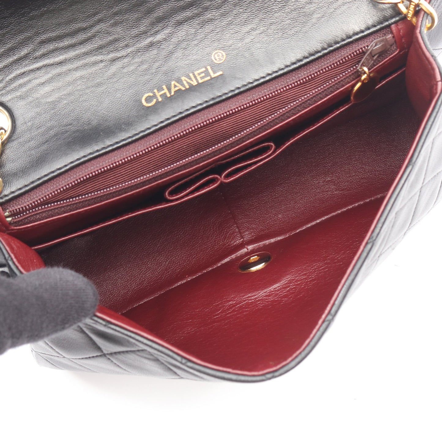 マトラッセ フルフラップ チェーンショルダーバッグ ラムスキン ブラック ゴールド金具 シャネル バッグ CHANEL
