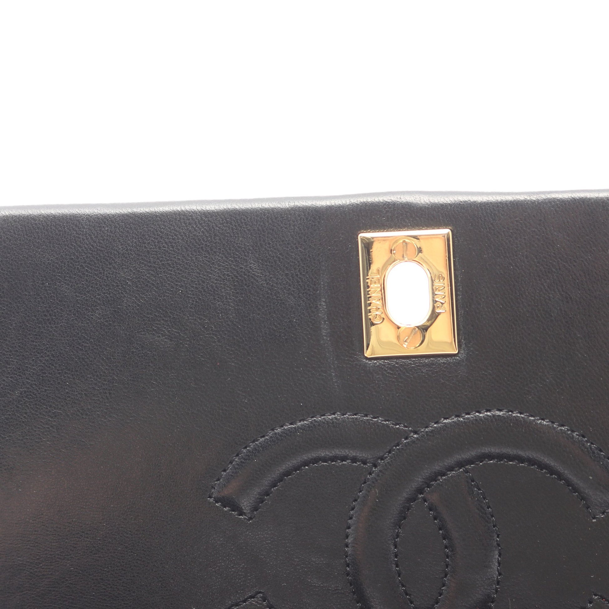 マトラッセ フルフラップ チェーンショルダーバッグ ラムスキン ブラック ゴールド金具 シャネル バッグ CHANEL