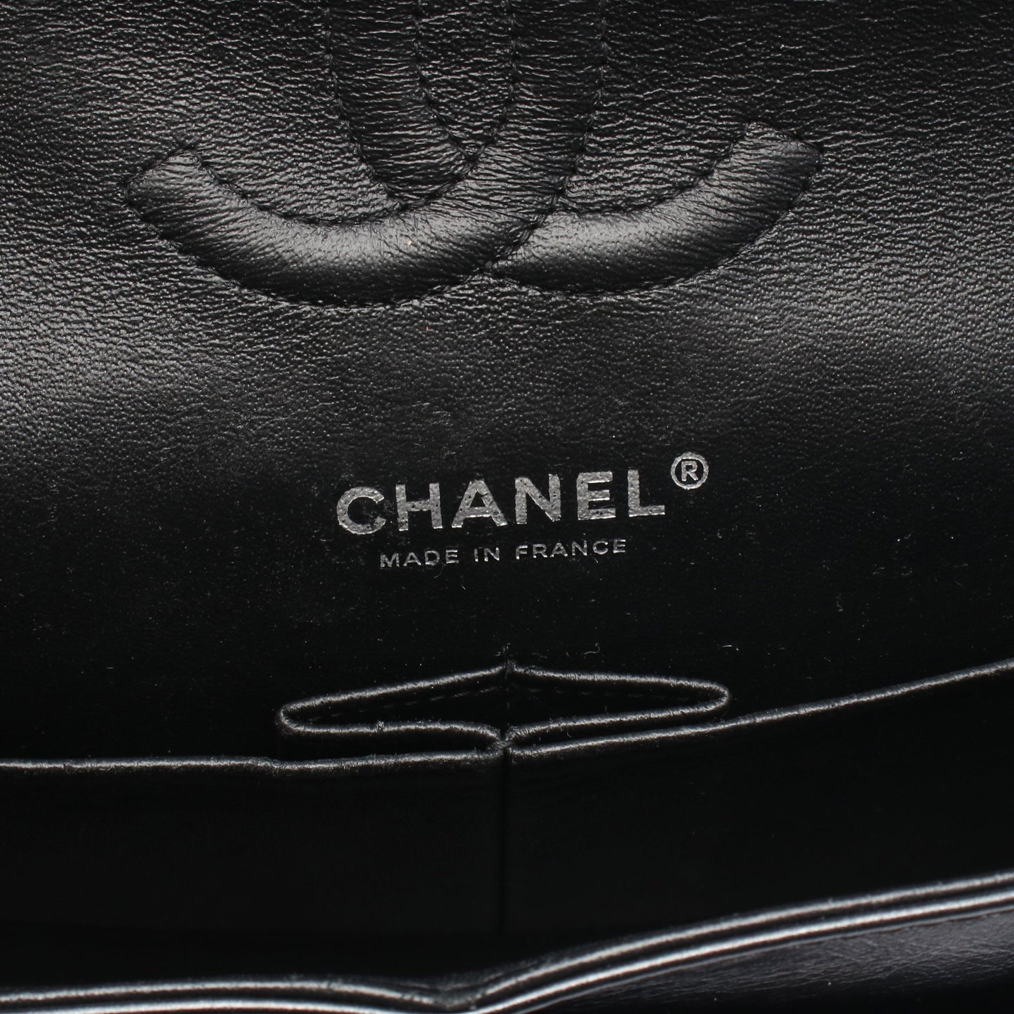 マトラッセ Wフラップ Wチェーンショルダーバッグ レザー ブラック シルバー金具 シャネル バッグ CHANEL