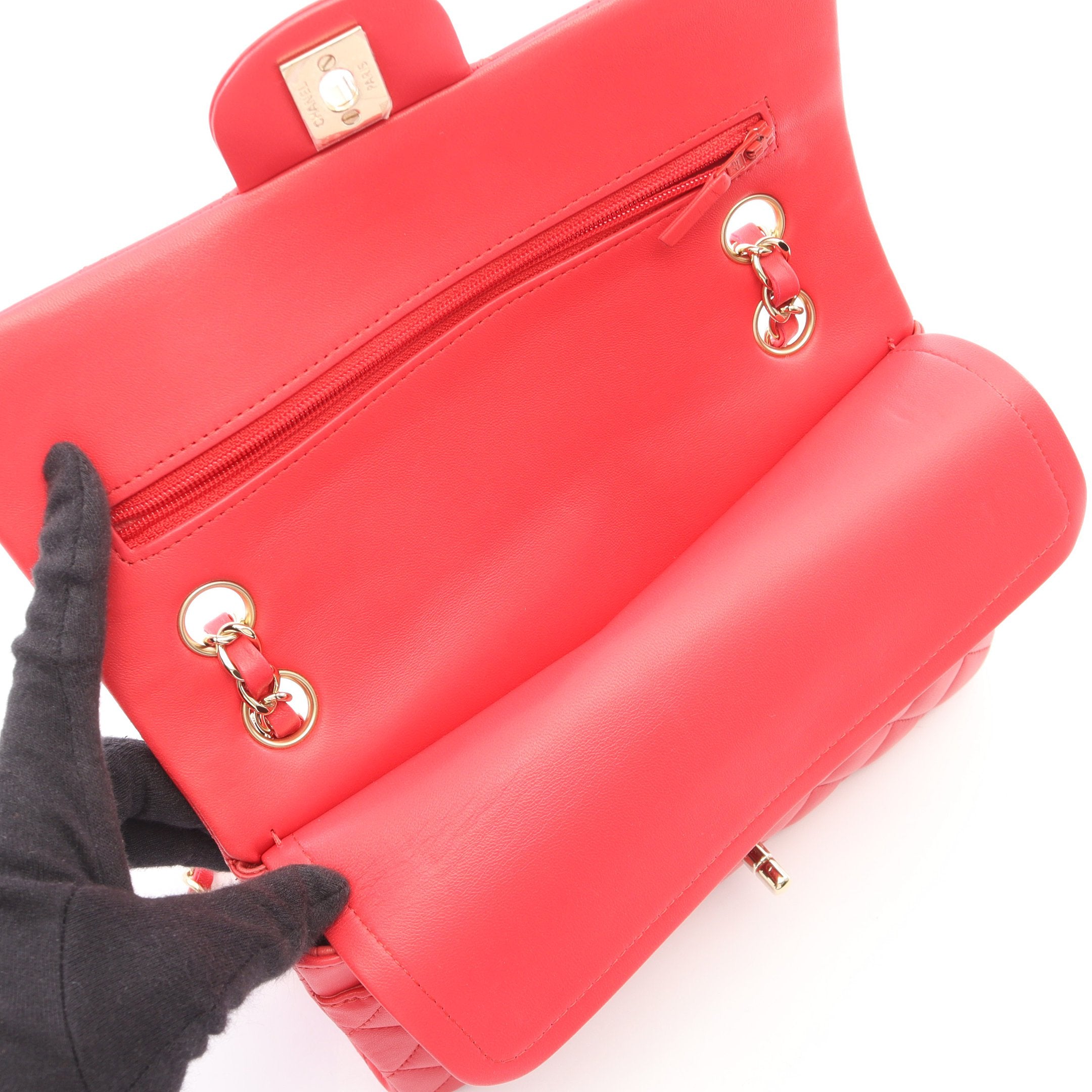 シャネル シングルフラップ Wチェーンショルダーバッグ グレインドカーフレザー ピンク ゴールド金具 楽天市場】CHANEL シャネル マトラッセ Wフラップ チェーンショルダー