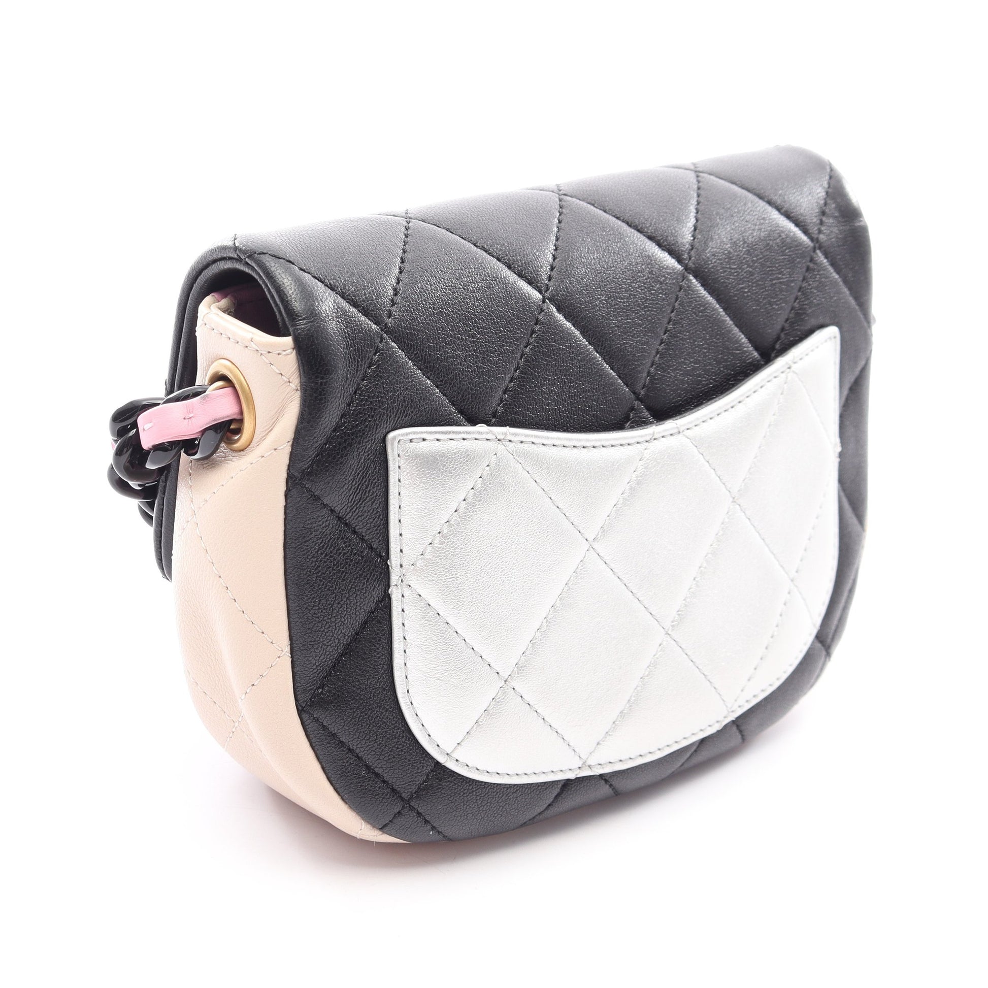 ミニマトラッセ チェーンショルダーバッグ ラムスキン ブラック ピンク ベージュ ゴールド金具 シャネル バッグ CHANEL