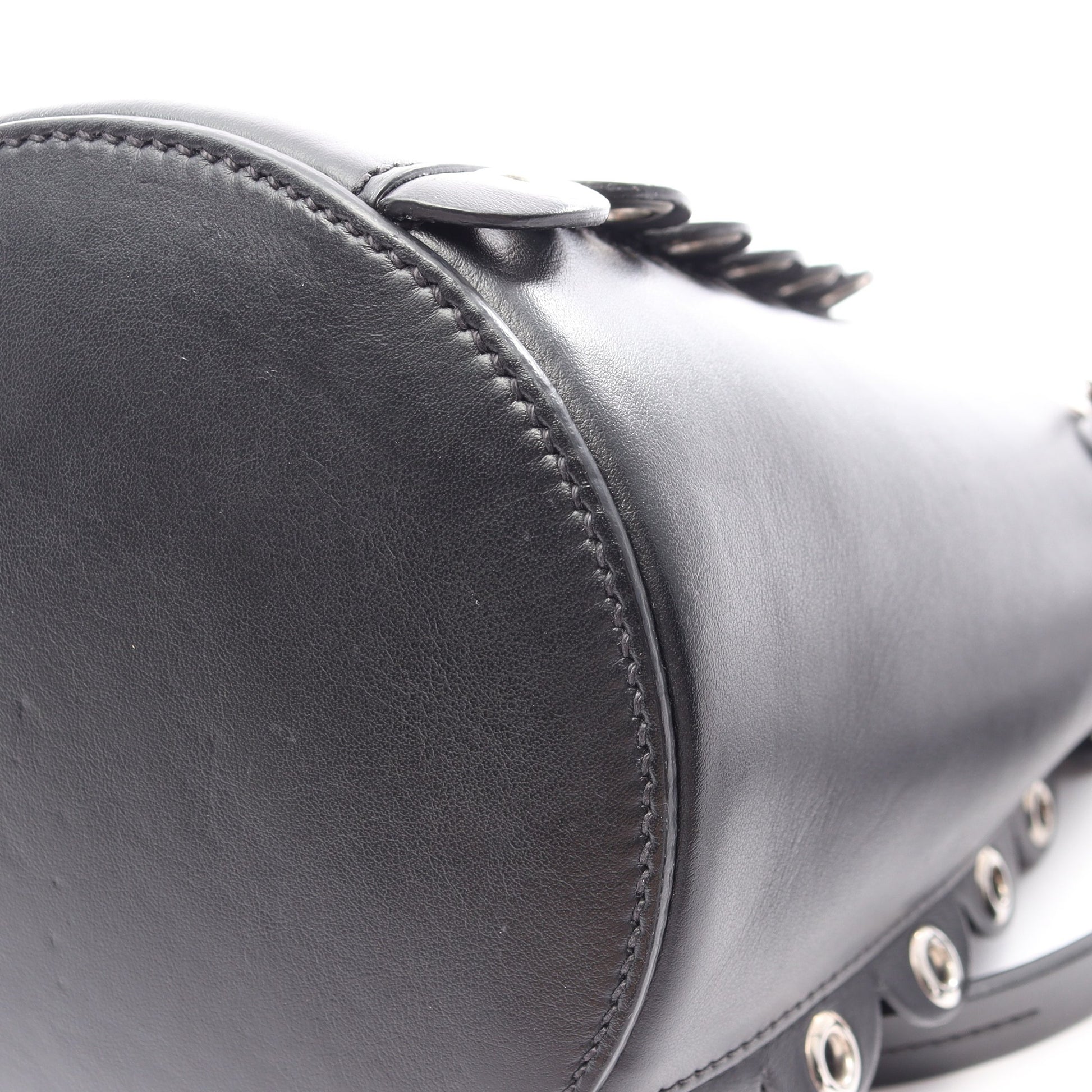 バケットバッグ 2WAY ハンドバッグ レザー ブラック ミュウミュウ バッグ miu miu