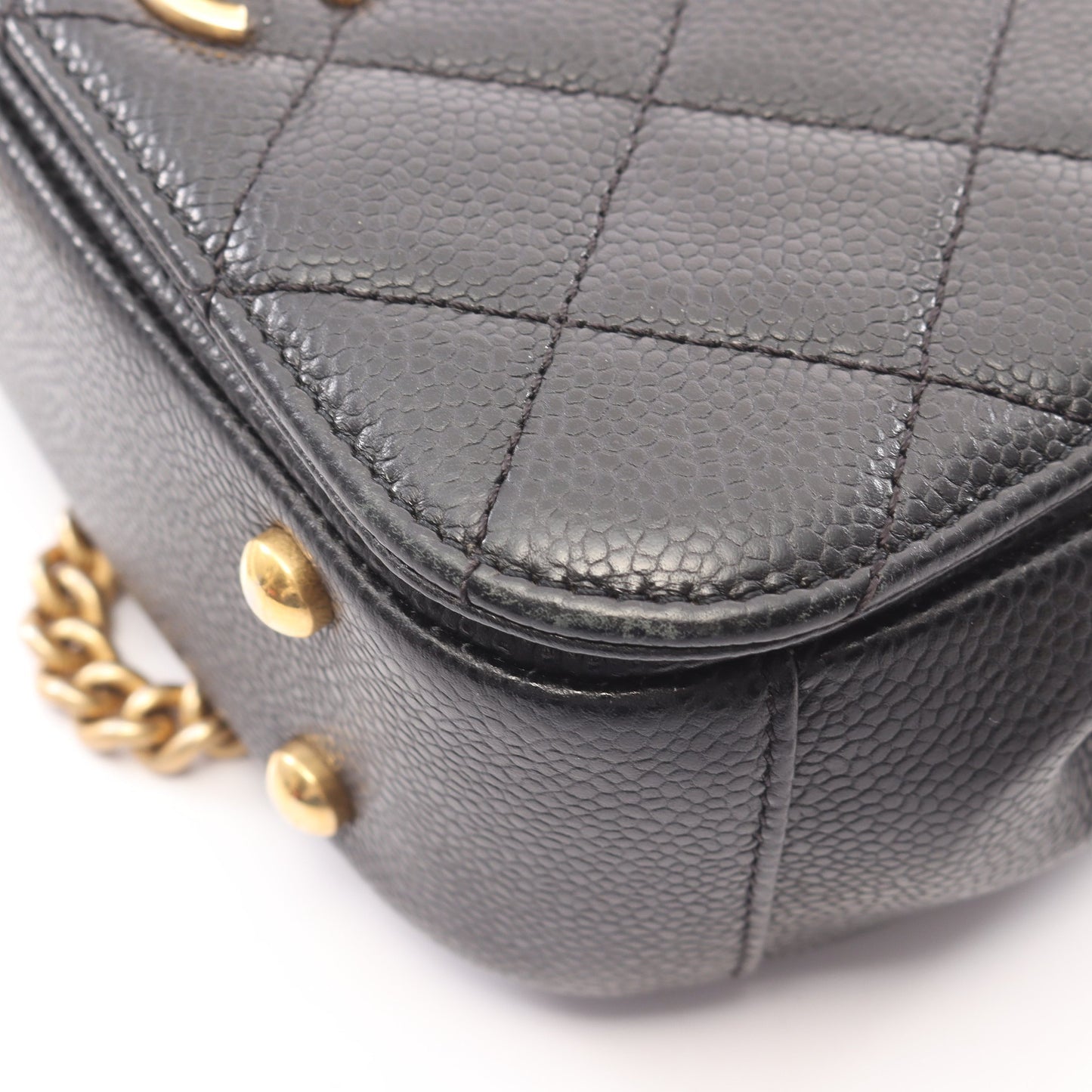 トップハンドル マトラッセ スモールフラップ 2WAY チェーンショルダーバッグ キャビアスキン ブラック ゴールド金具 シャネル バッグ CHANEL