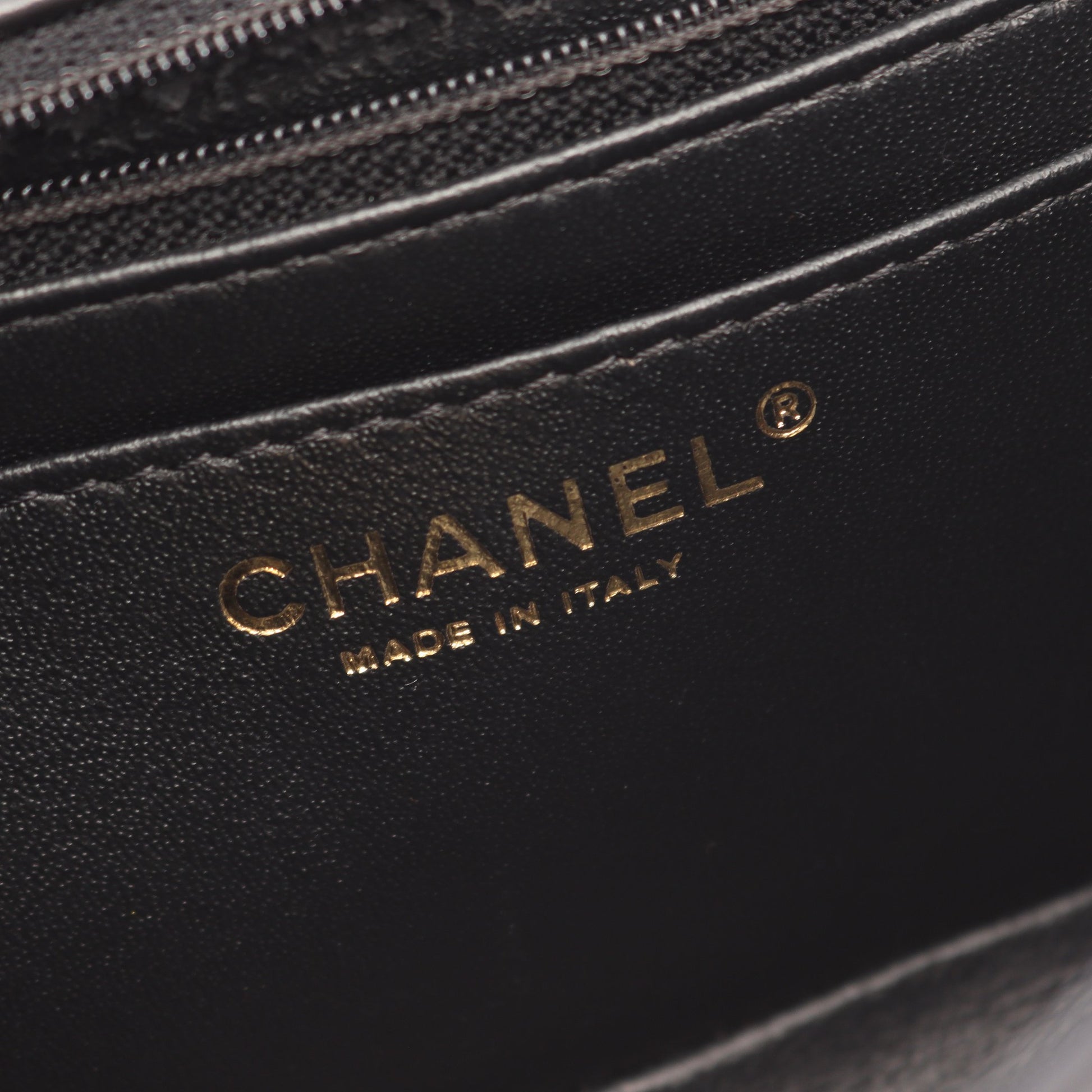 2.55 2.55 シェブロン Vステッチ Wチェーンショルダーバッグ レザー ブラック ゴールド金具 シャネル バッグ CHANEL